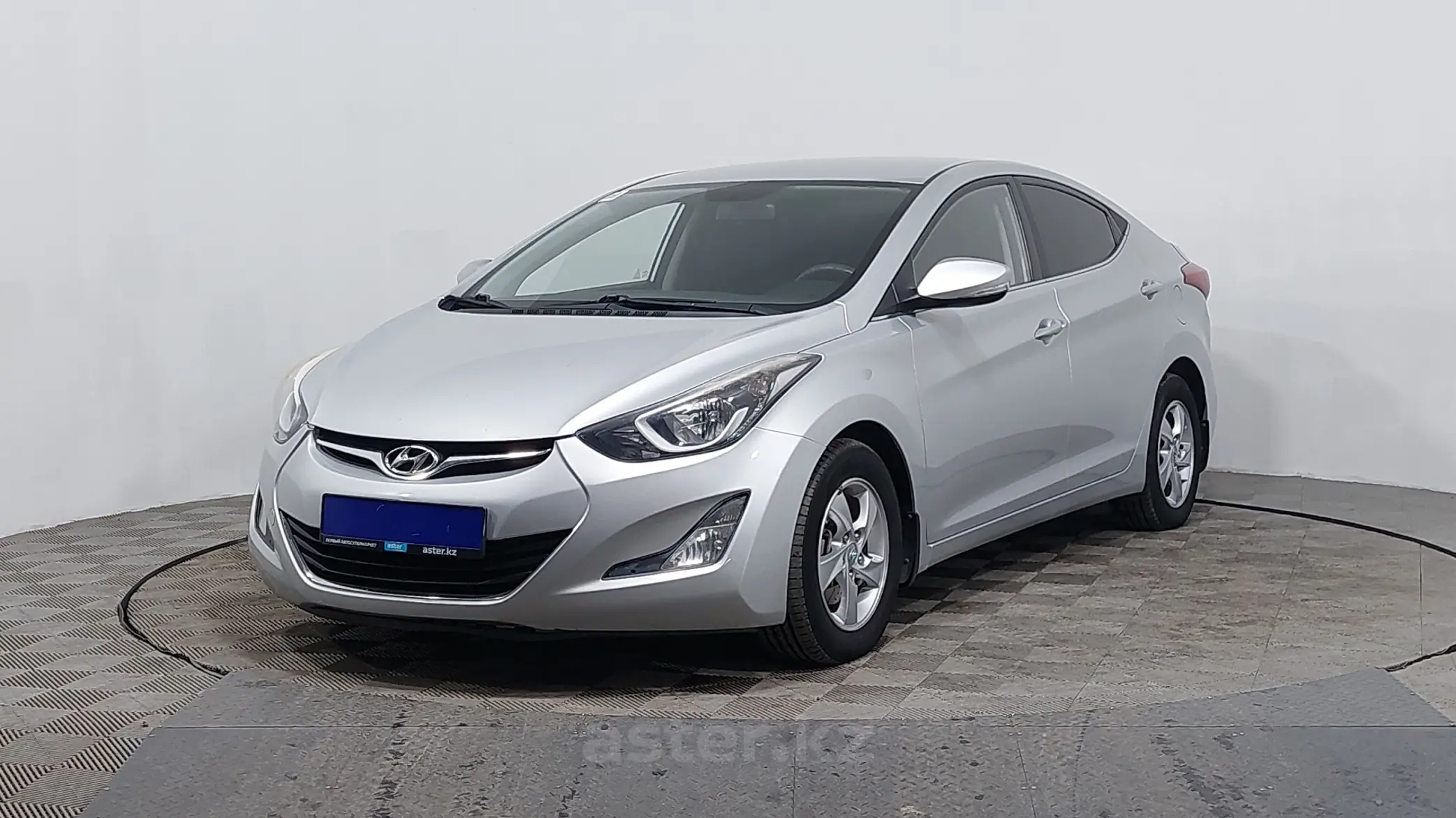 Hyundai Elantra 2015