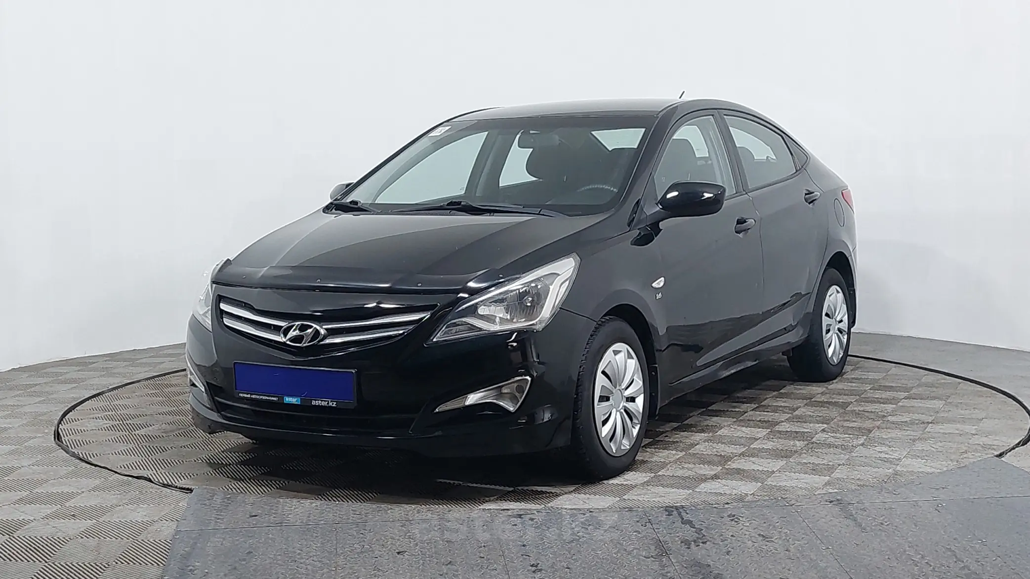 Hyundai Solaris 2015