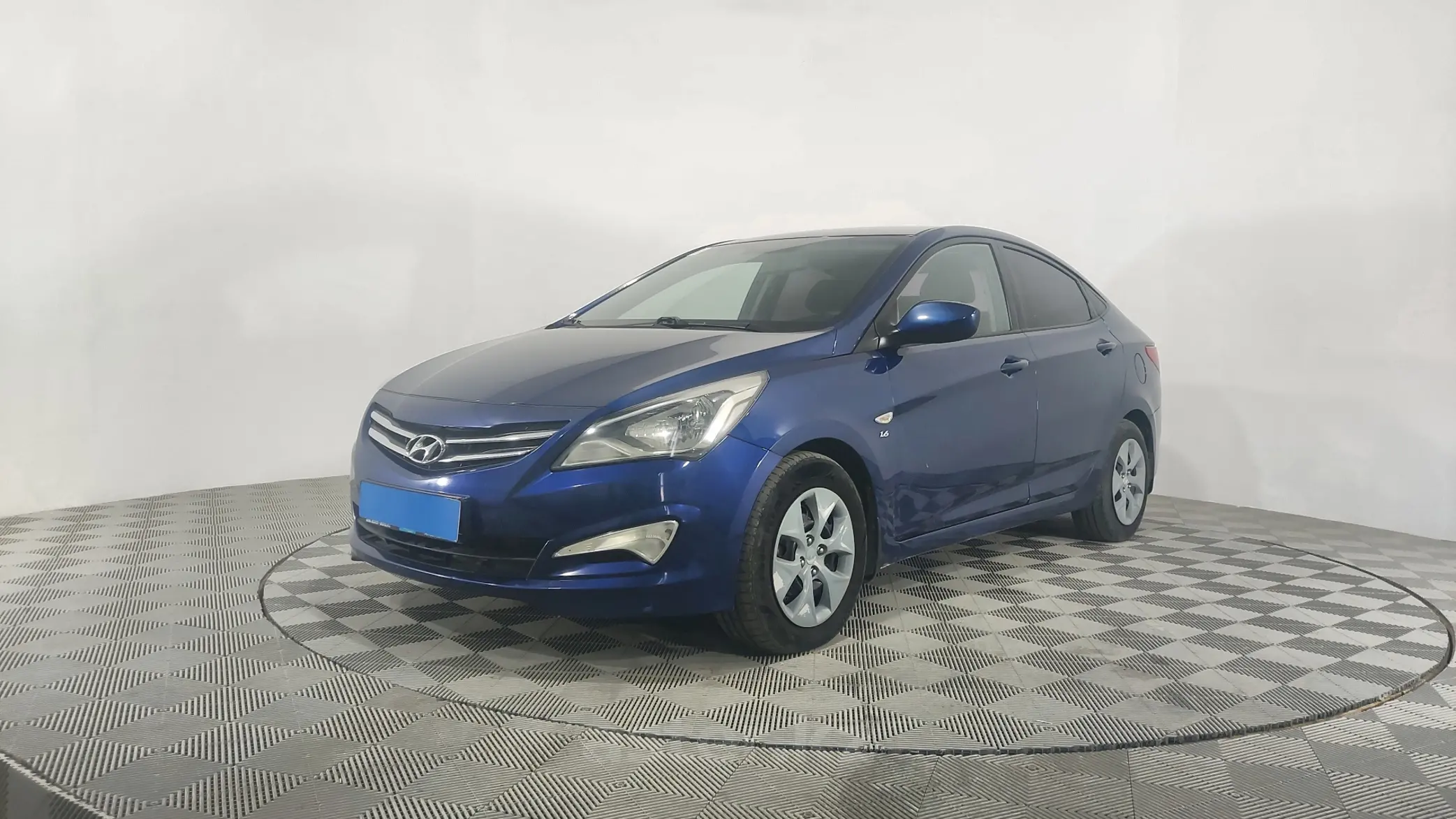 Hyundai Accent 2015