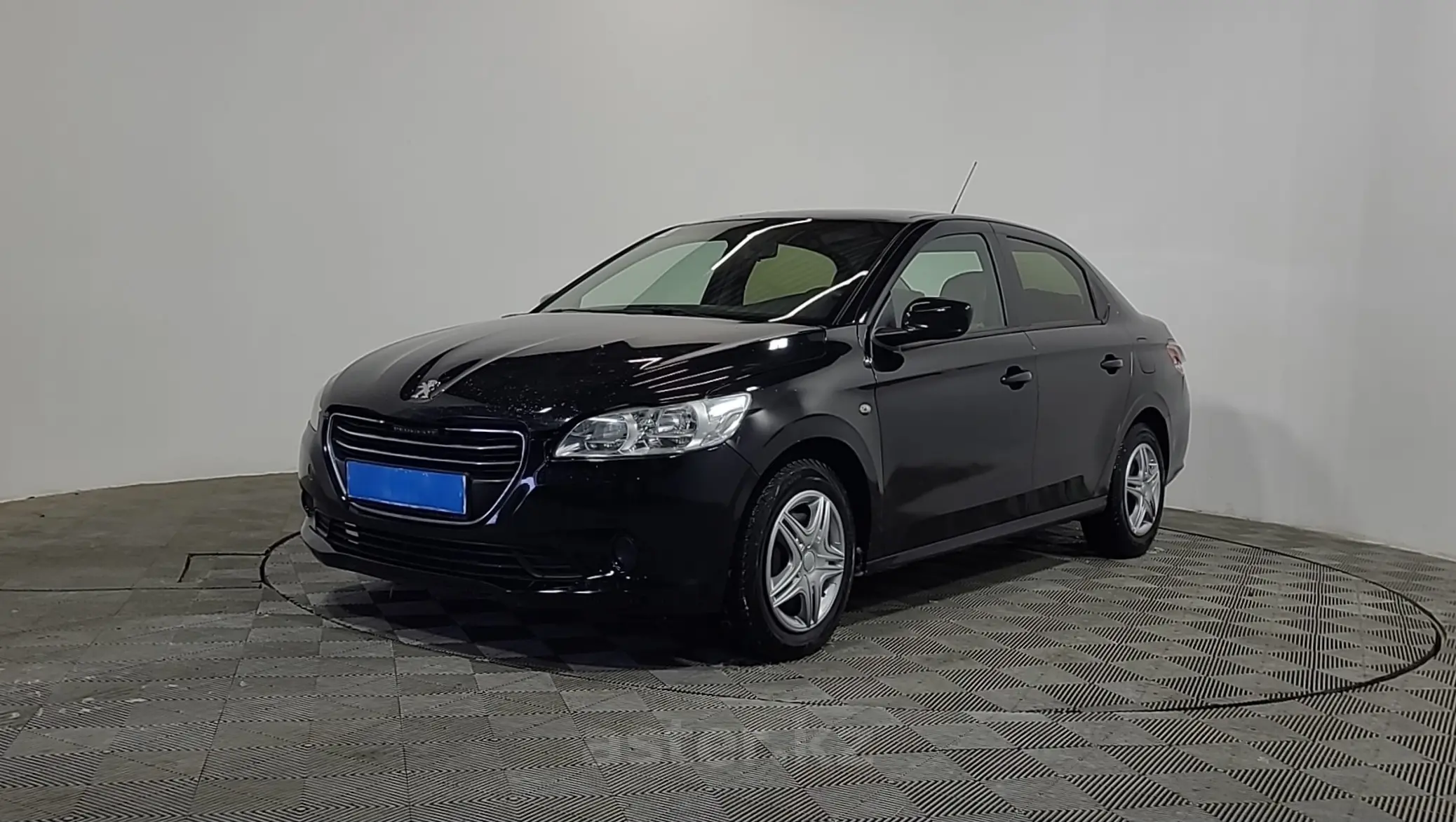 Peugeot 301 2013