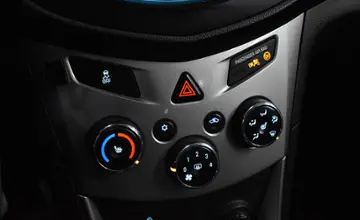 Chevrolet Tracker 2013 года за 30 503 BYN в Минск