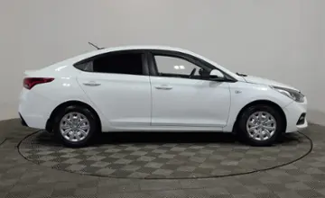 Hyundai Accent 2018 года за 5 990 000 тг. в Алматы фото 4