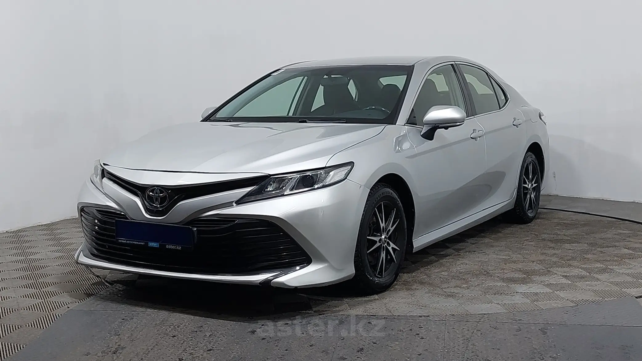 Toyota Camry 2018