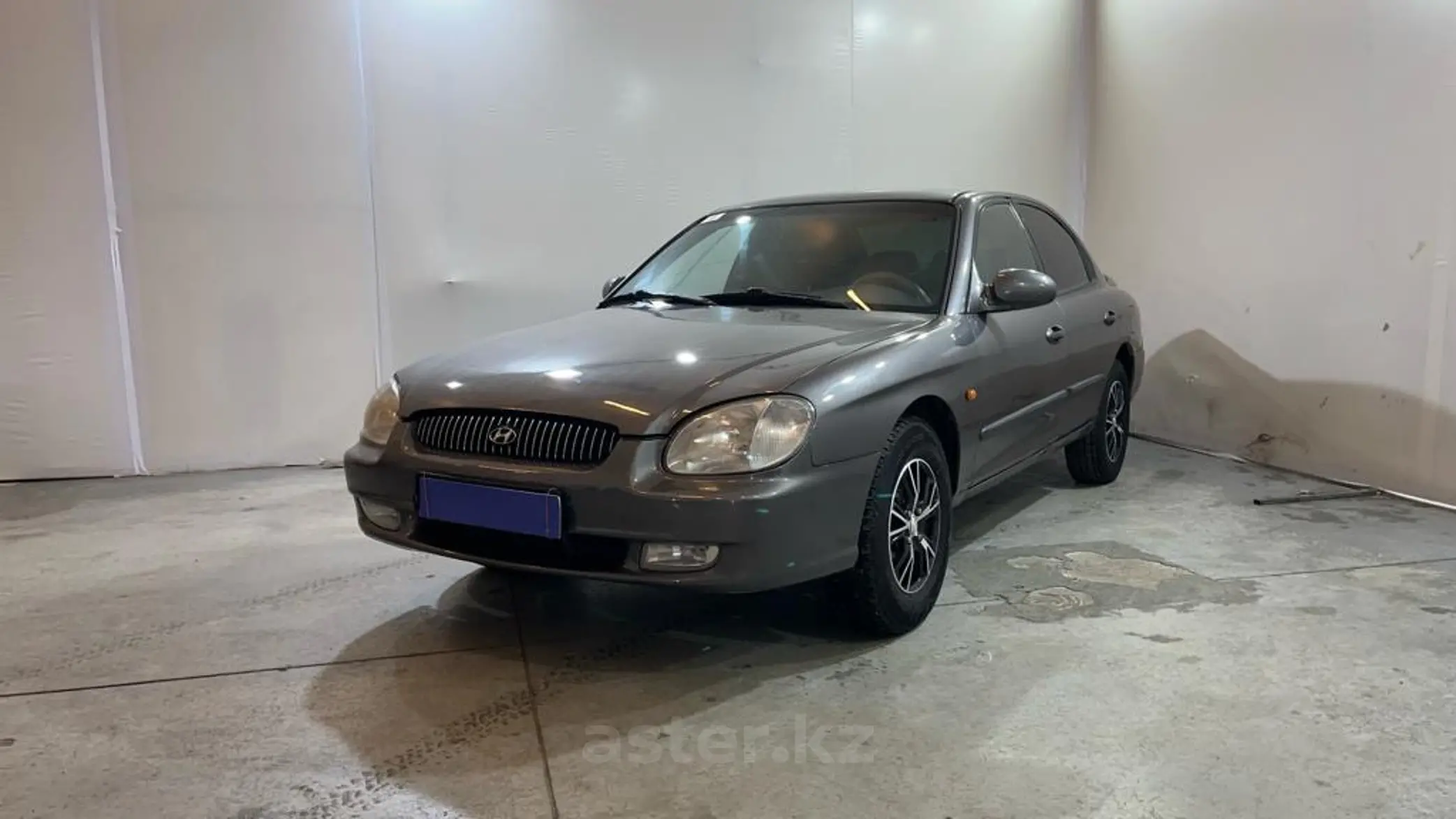 Hyundai Sonata 2000