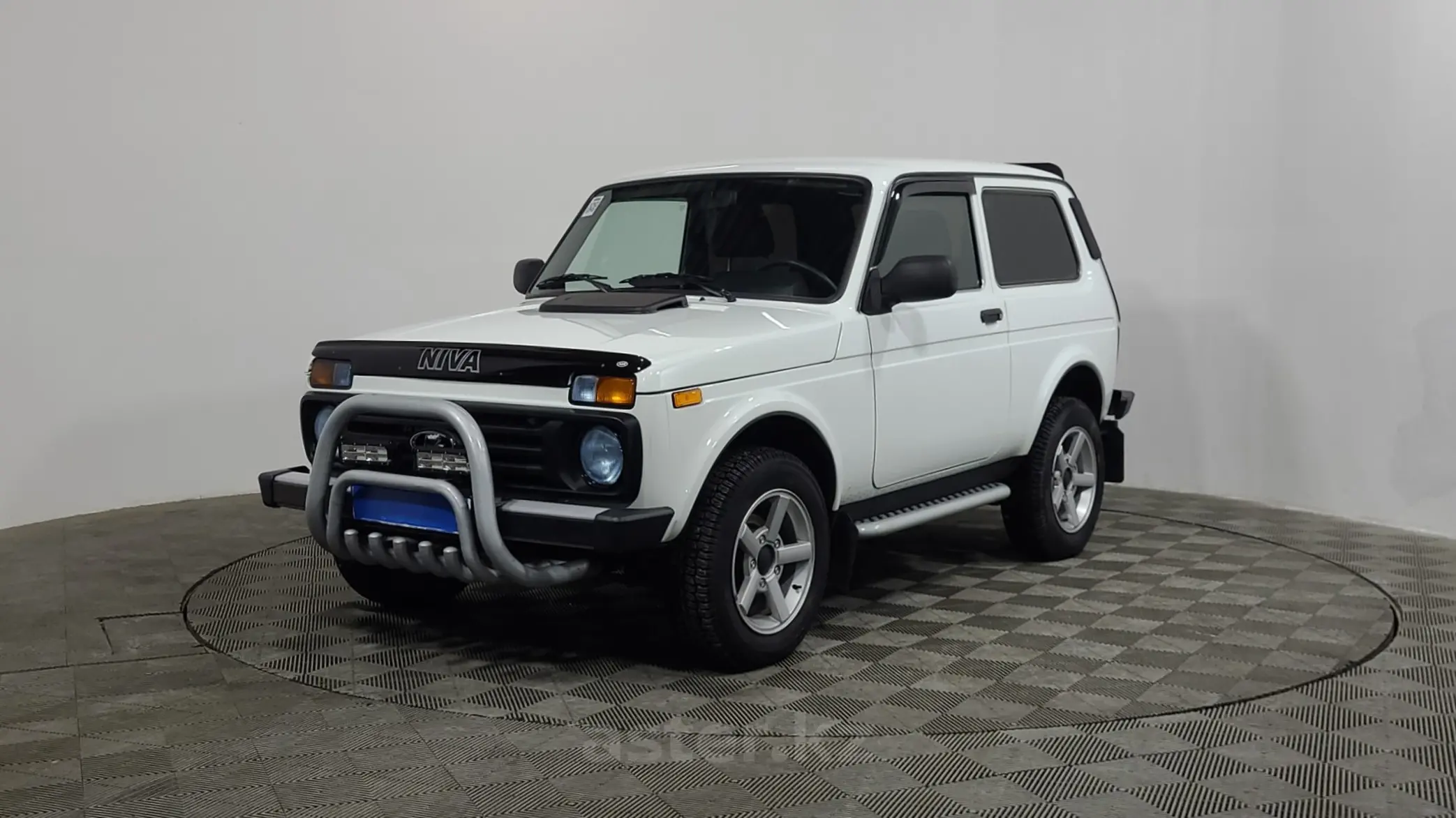 Купить LADA (ВАЗ) 2121 (4x4) 2018 года в Алматы, цена 4550000 тенге.  Продажа LADA (ВАЗ) 2121 (4x4) в Алматы - Aster.kz. №277591