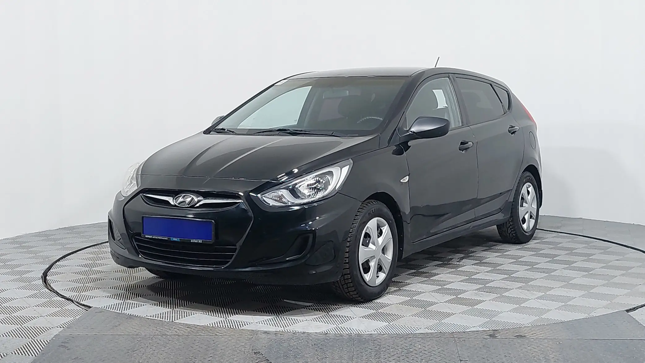 Hyundai Accent 2012