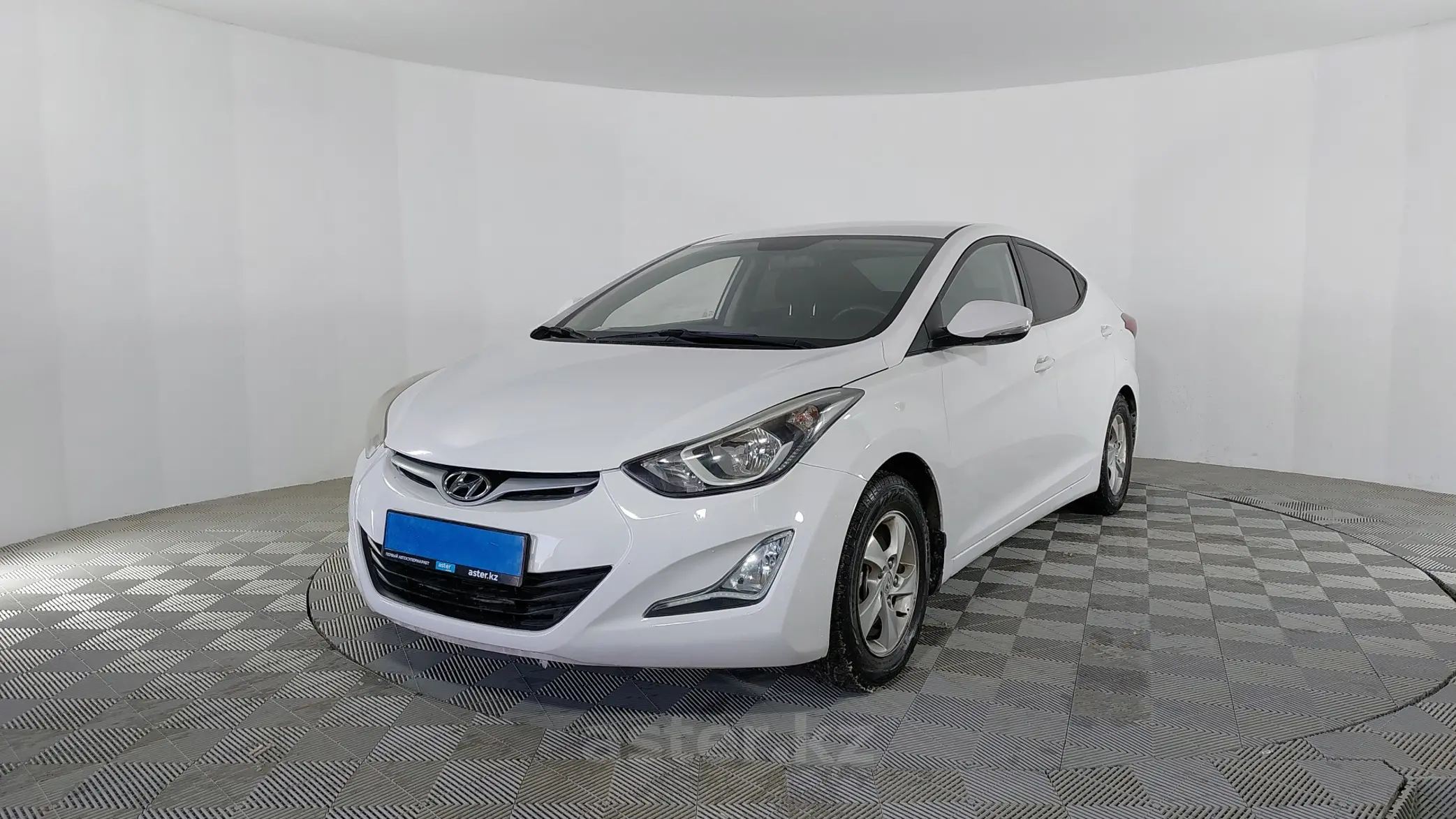 Hyundai Elantra 2014