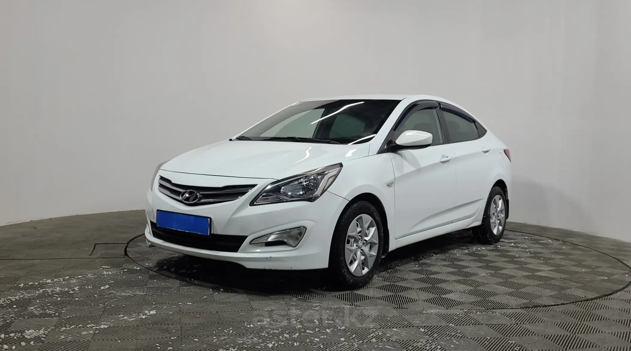 Hyundai Solaris 2015