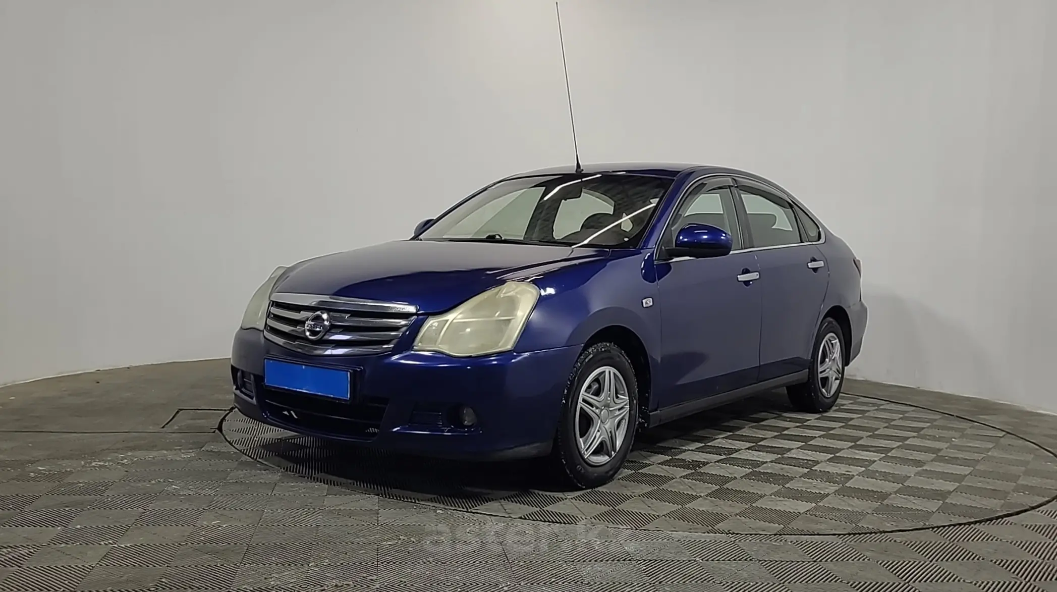 Nissan Almera 2015