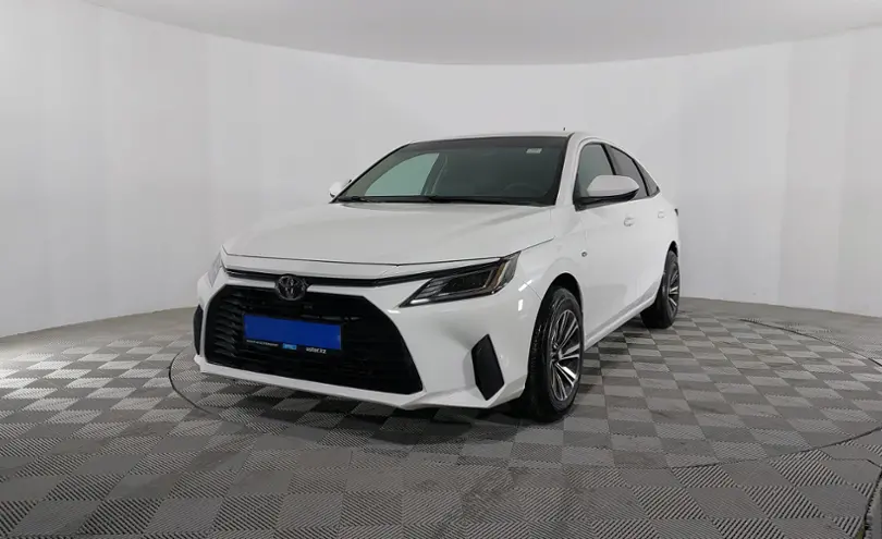 Toyota Yaris 2022 года за 8 990 000 тг. в Актау