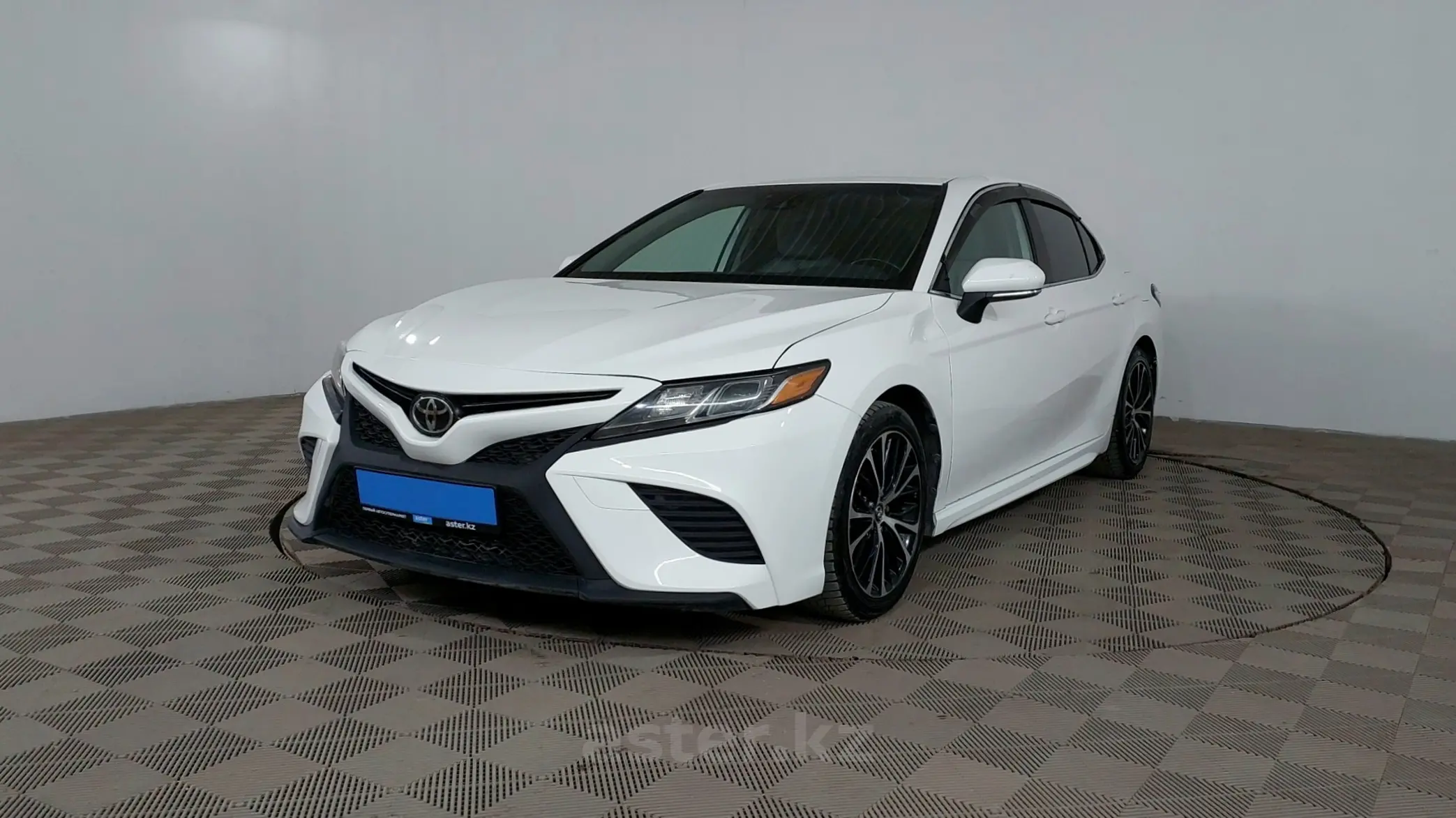 Toyota Camry 2018