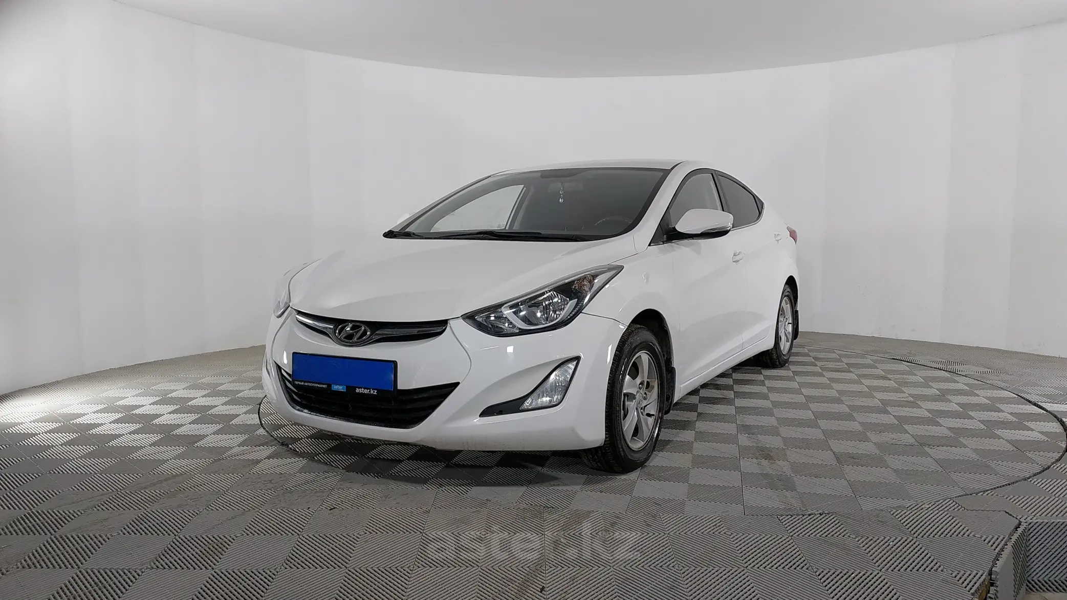 Hyundai Elantra 2014