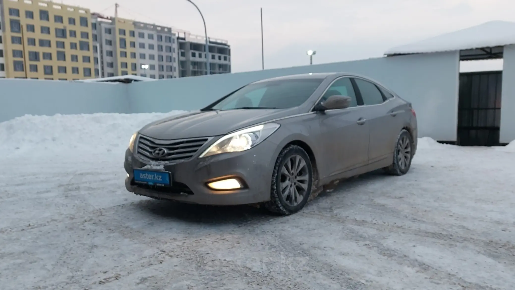 Hyundai Grandeur 2012