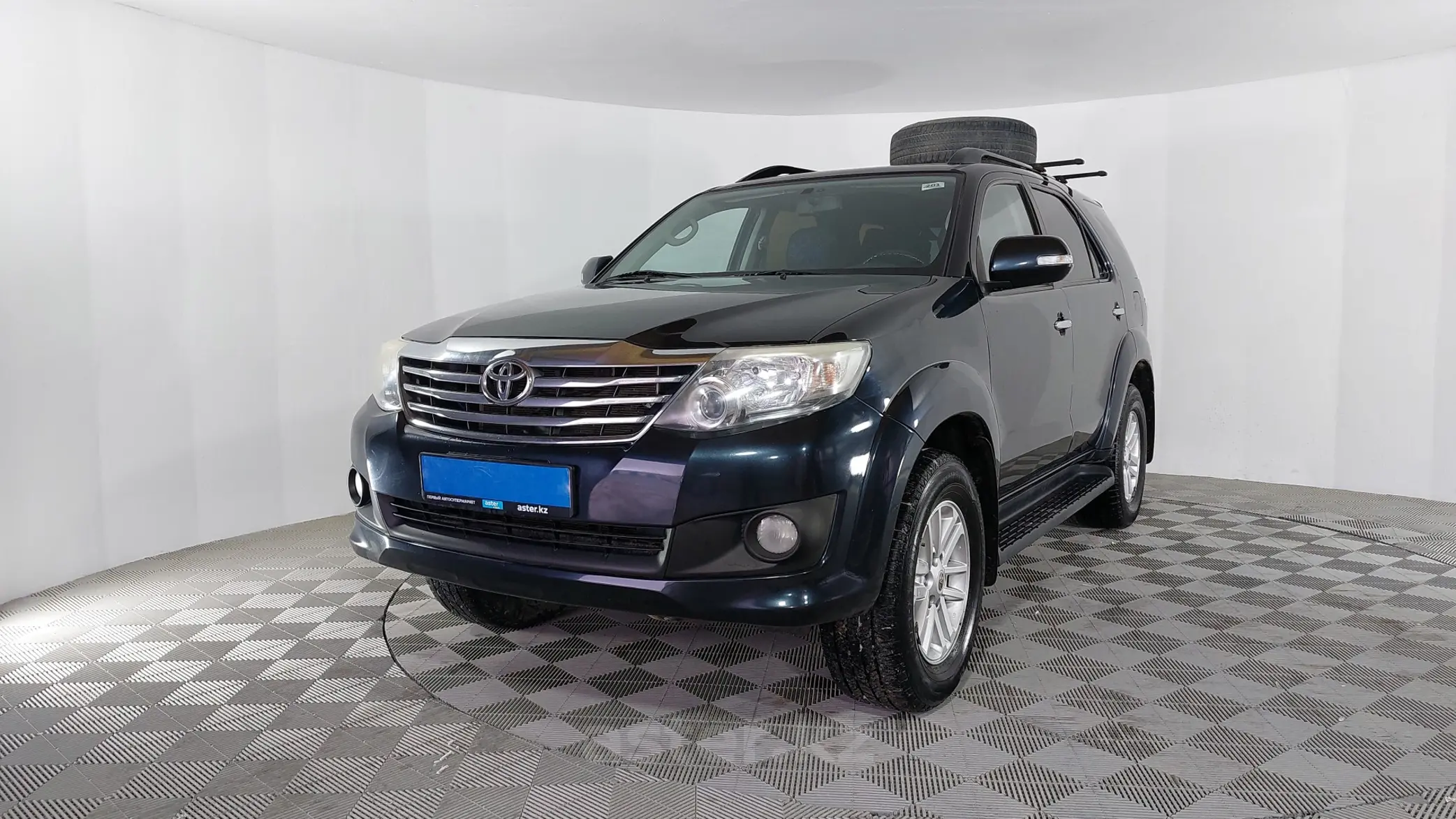 Toyota Fortuner 2014