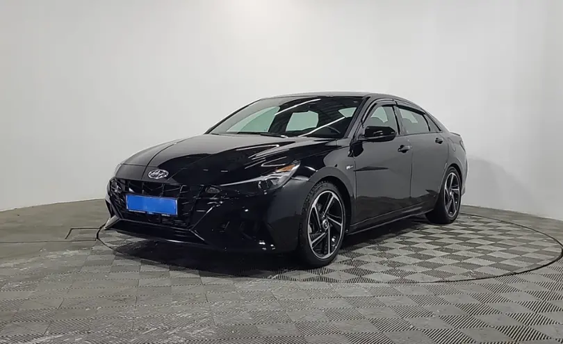 Hyundai Elantra 2022 года за 9 990 000 тг. в Алматы