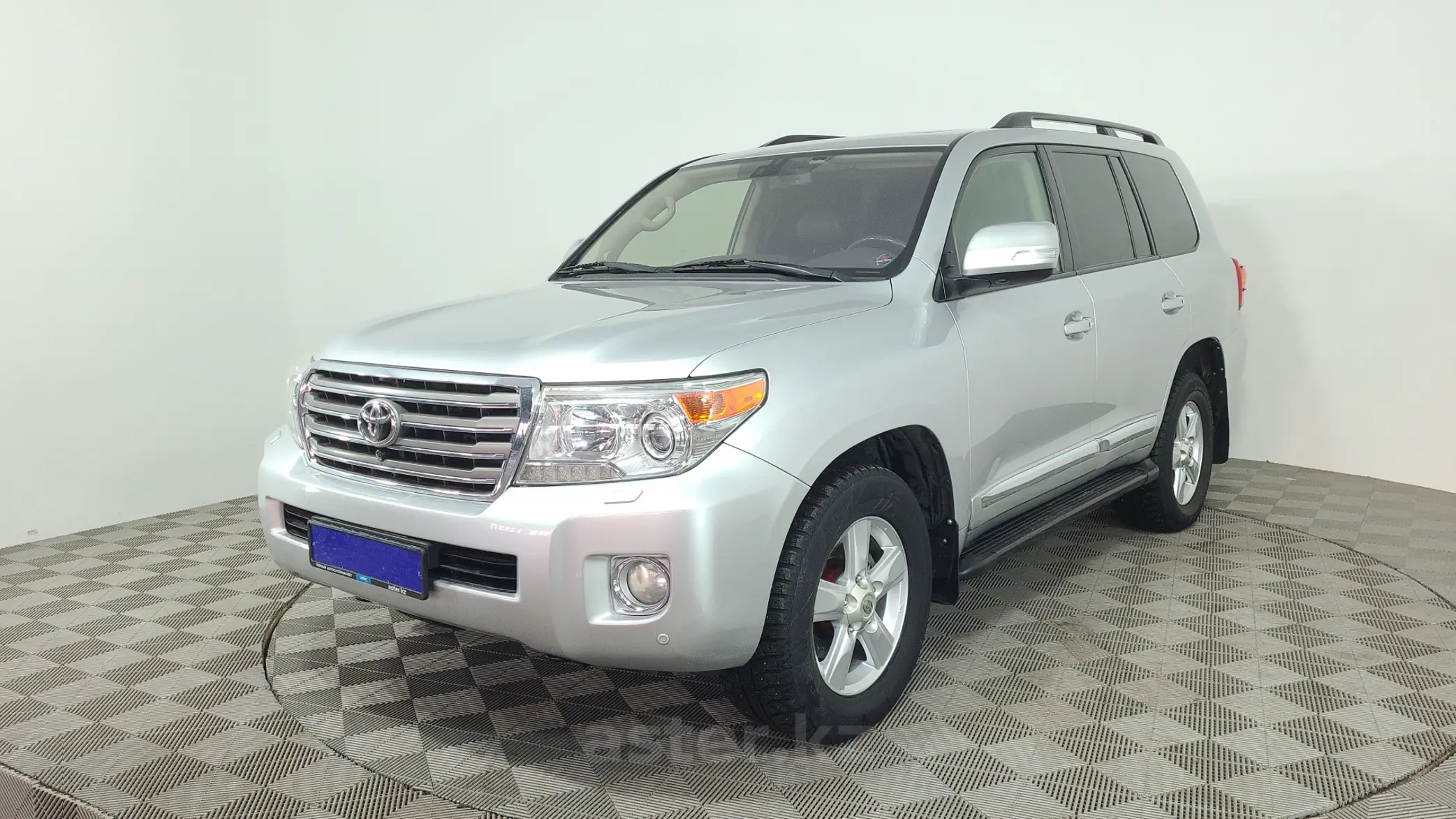 Toyota Land Cruiser 2012