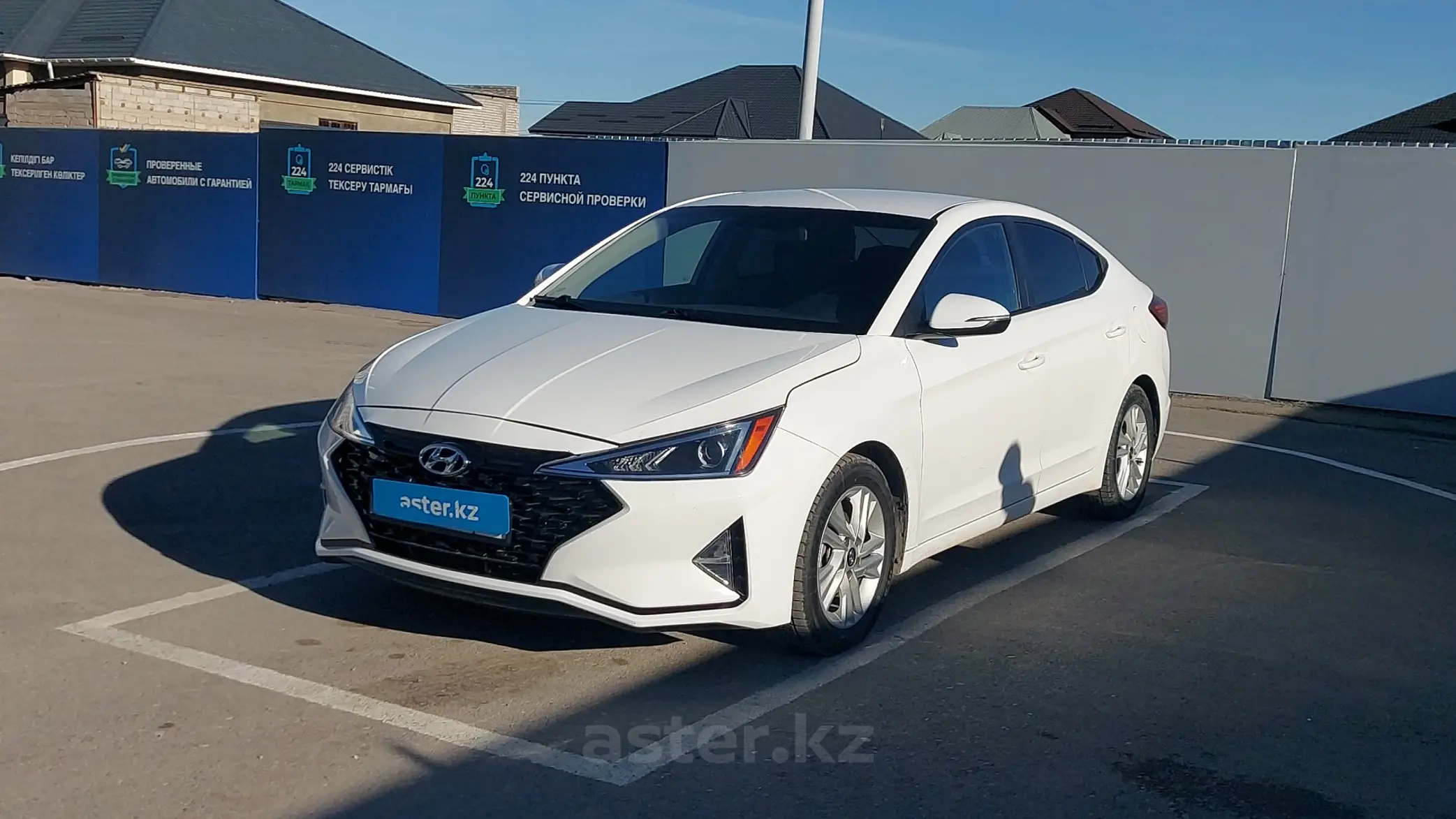 Hyundai Elantra 2019