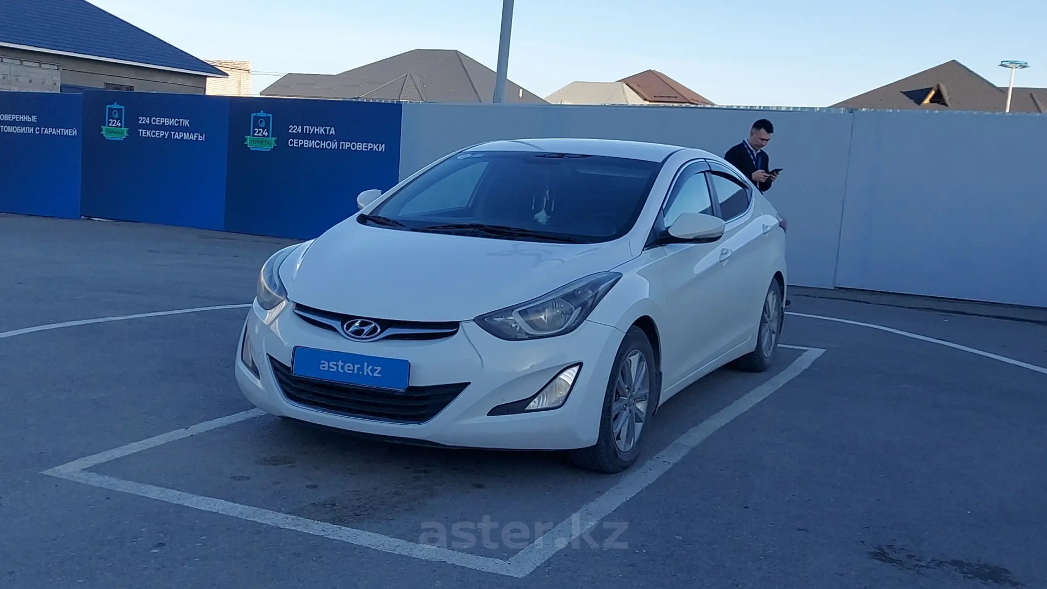 Hyundai Elantra 2014