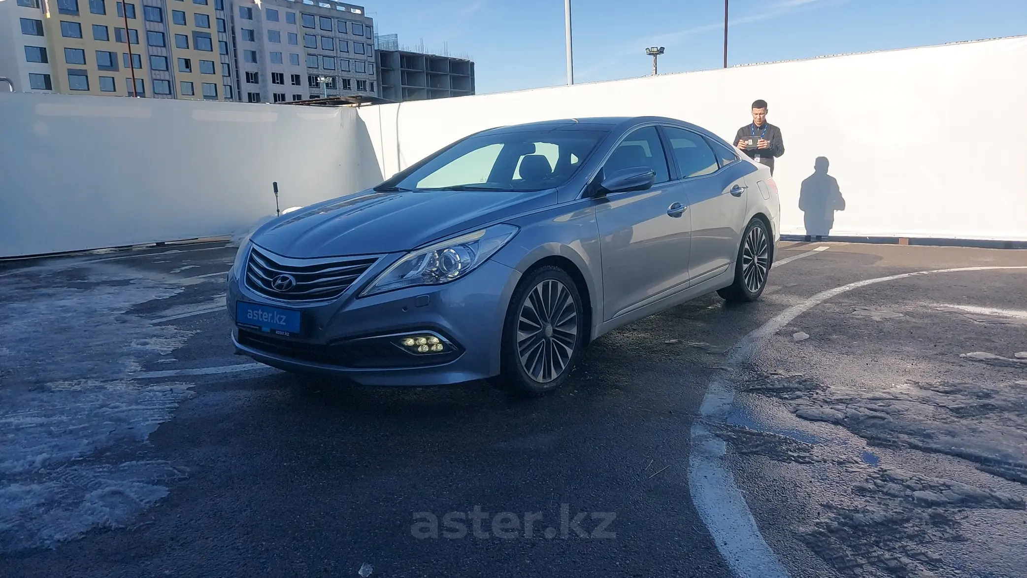 Hyundai Grandeur 2016