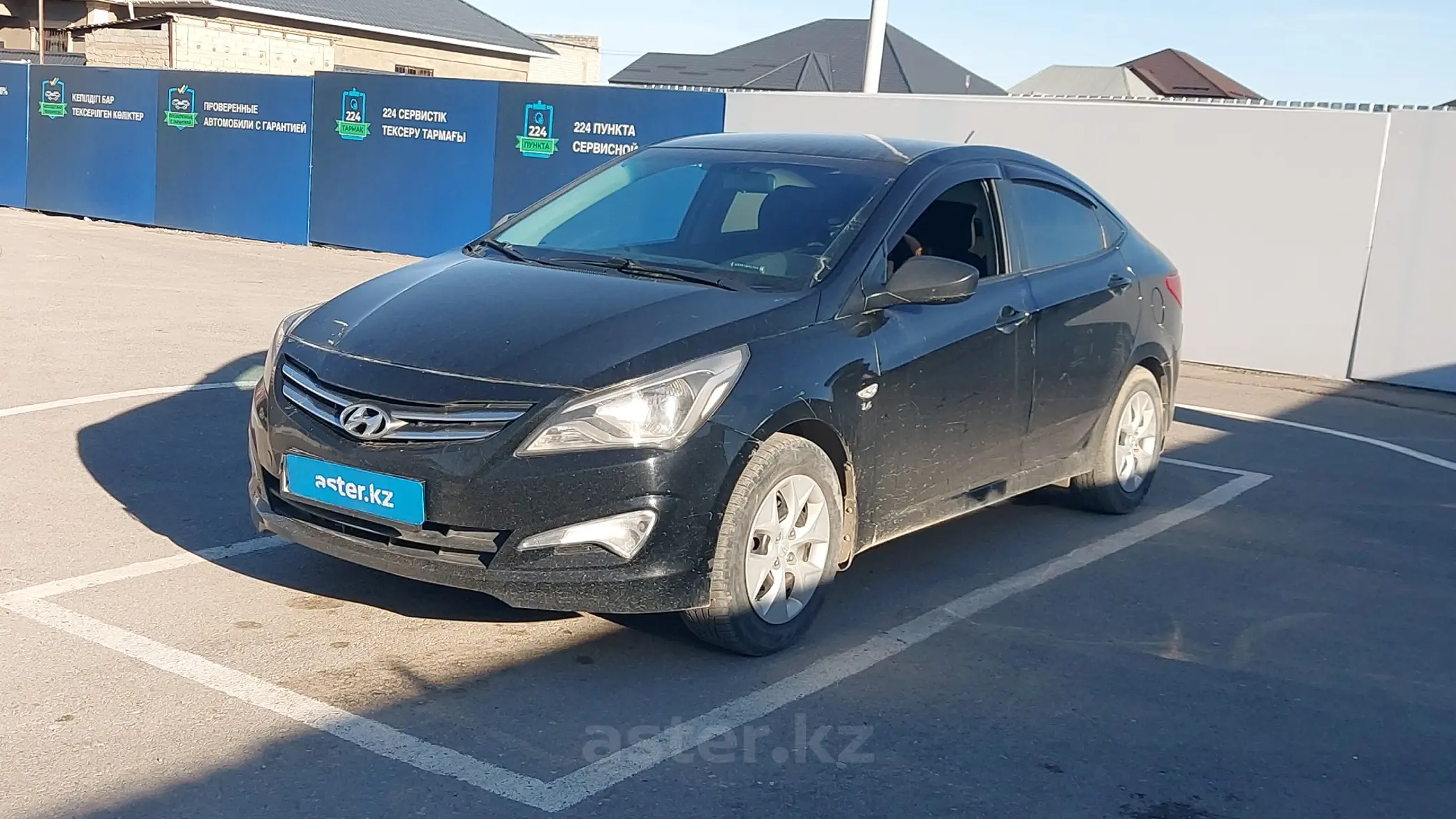 Hyundai Accent 2015