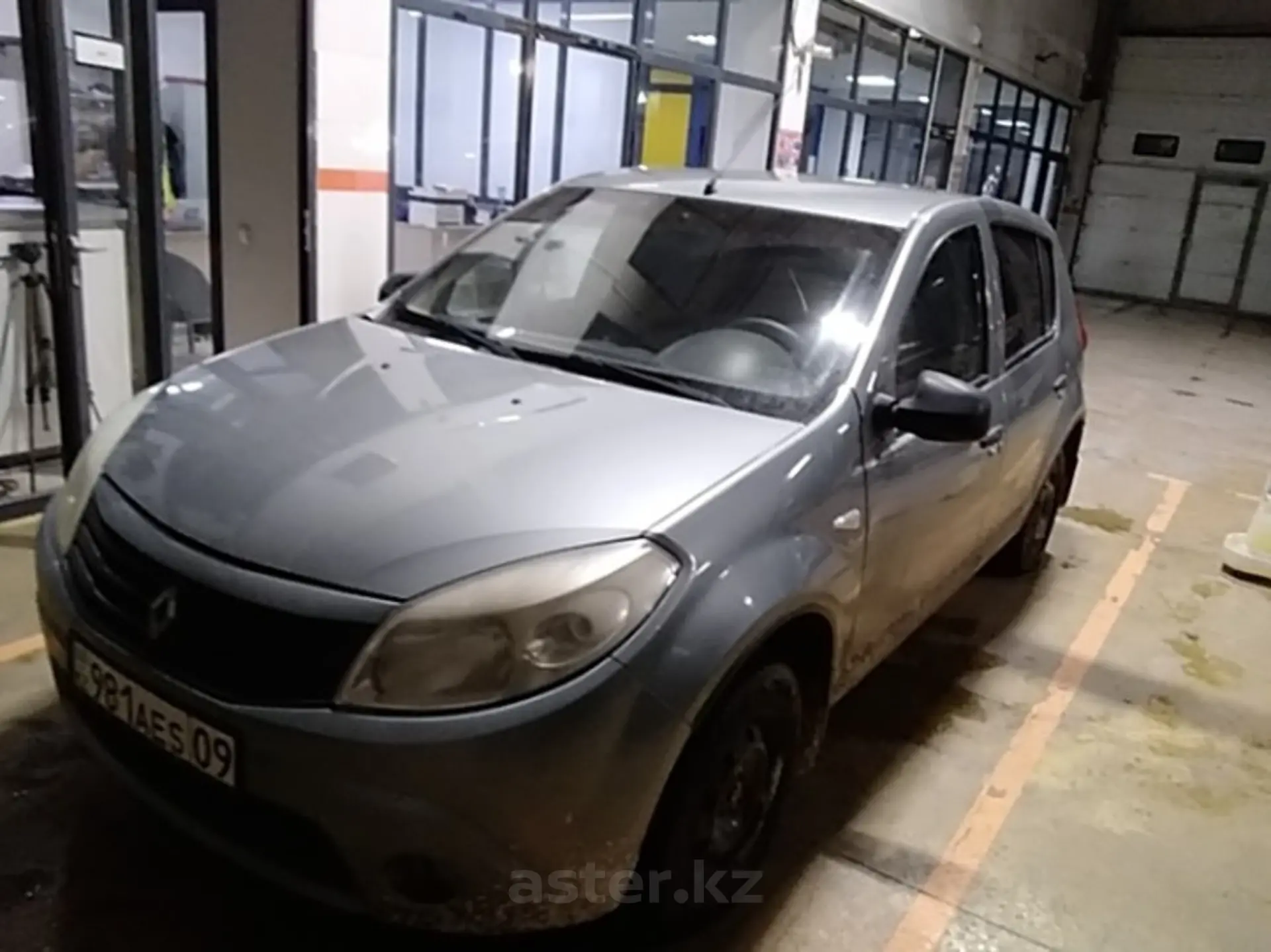 Renault Sandero 2010