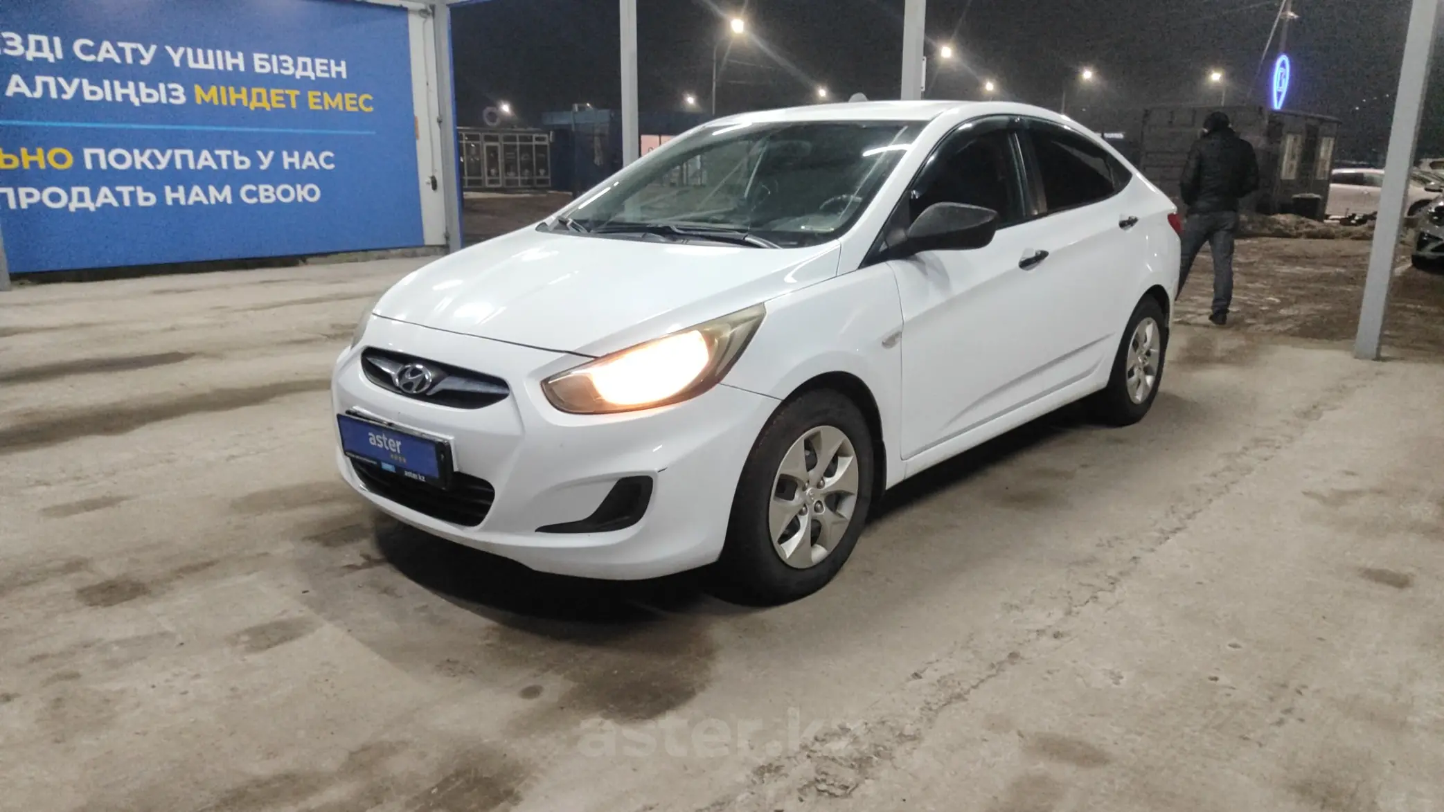 Hyundai Accent 2014