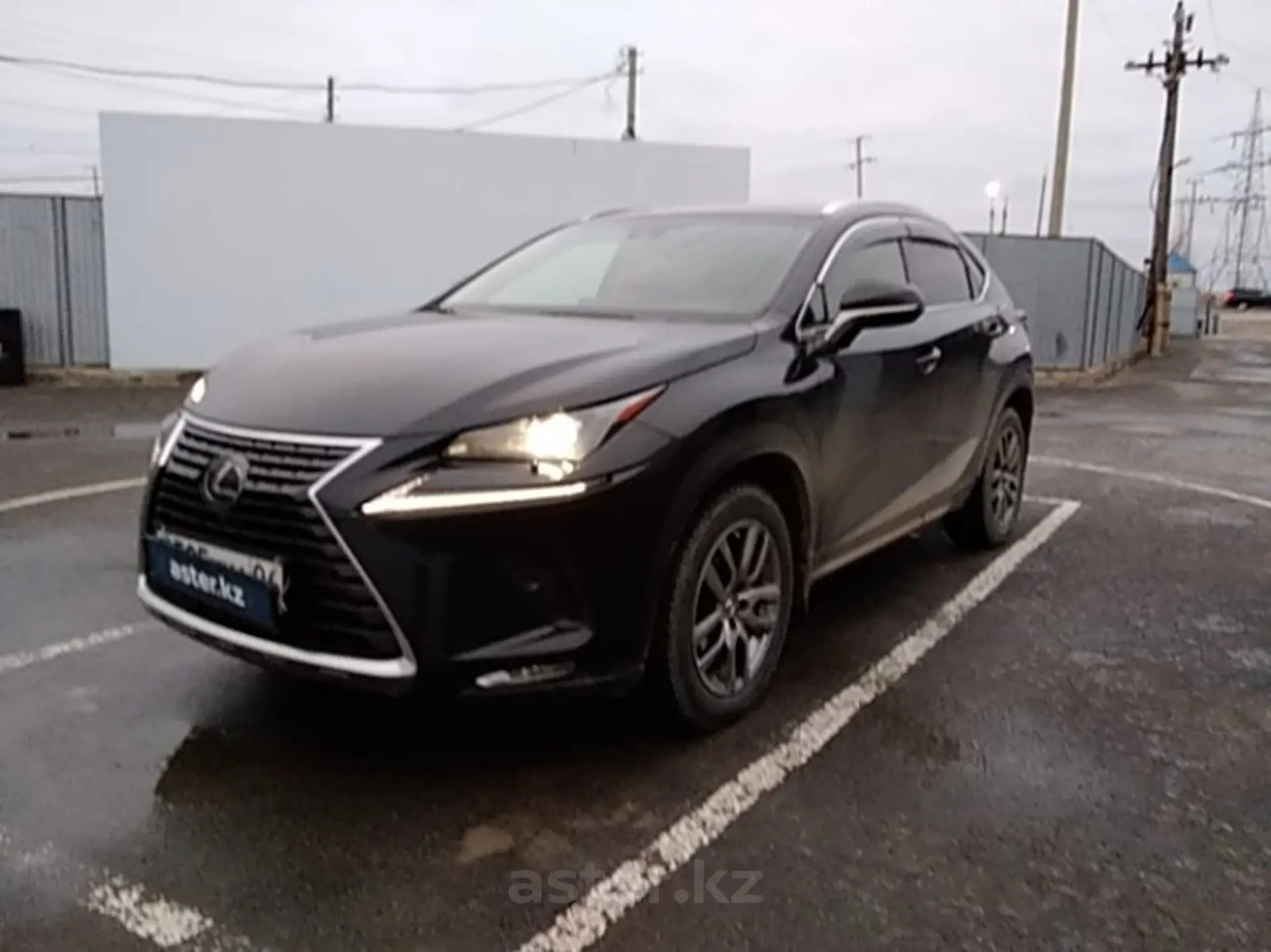 Lexus NX 2018