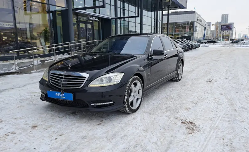 Продаю s класс. Продаю s класс