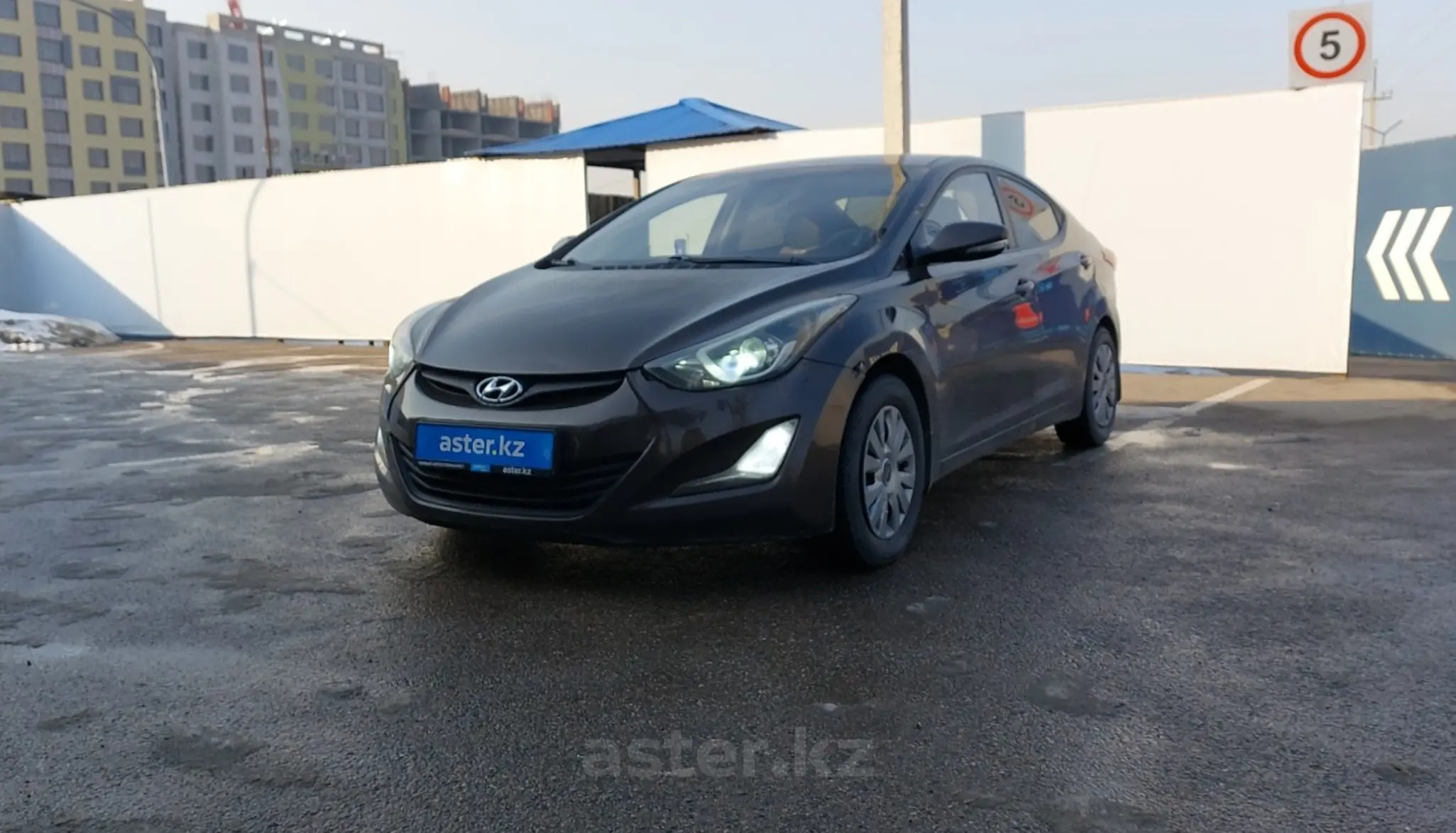 Hyundai Elantra 2014