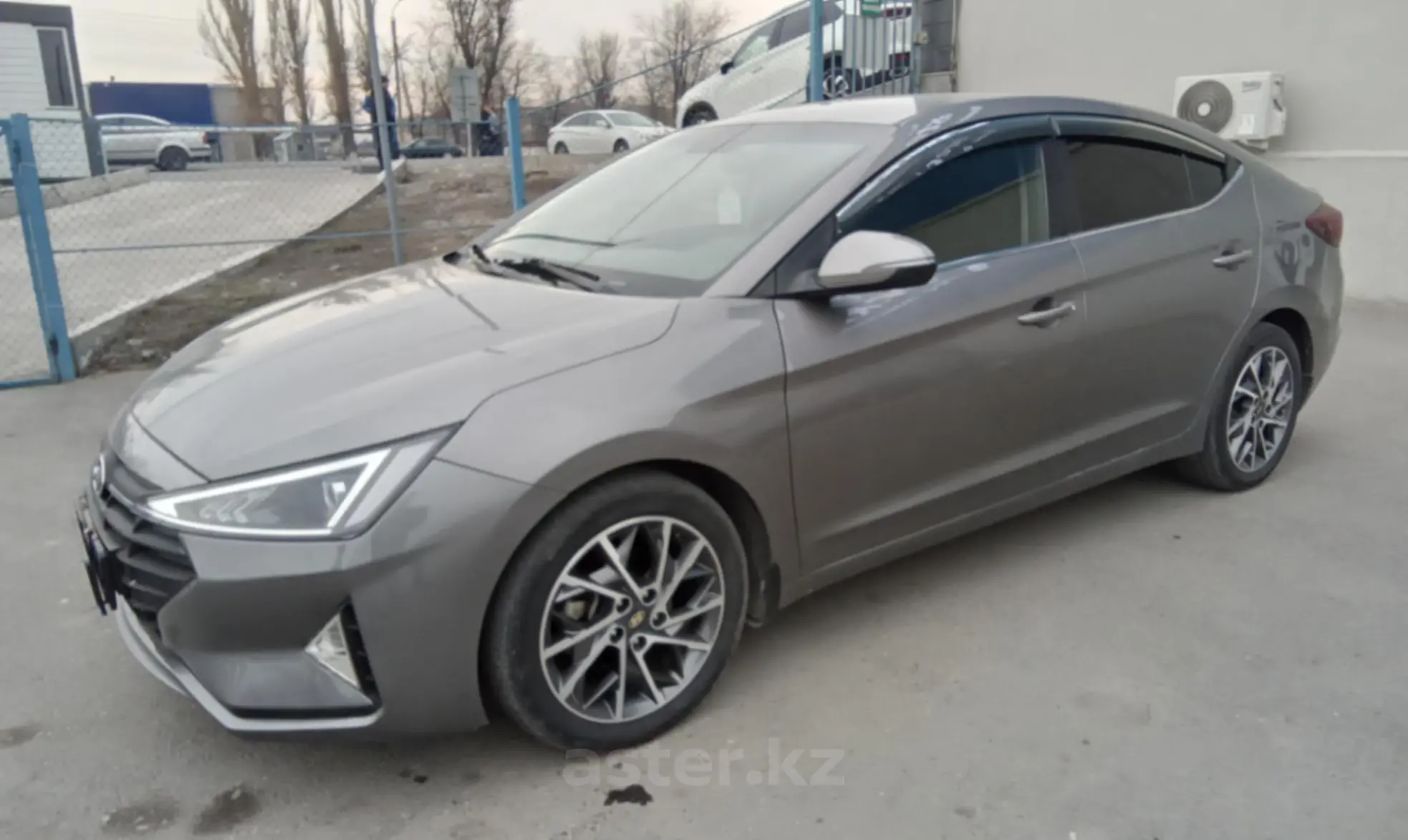 Hyundai Elantra 2019