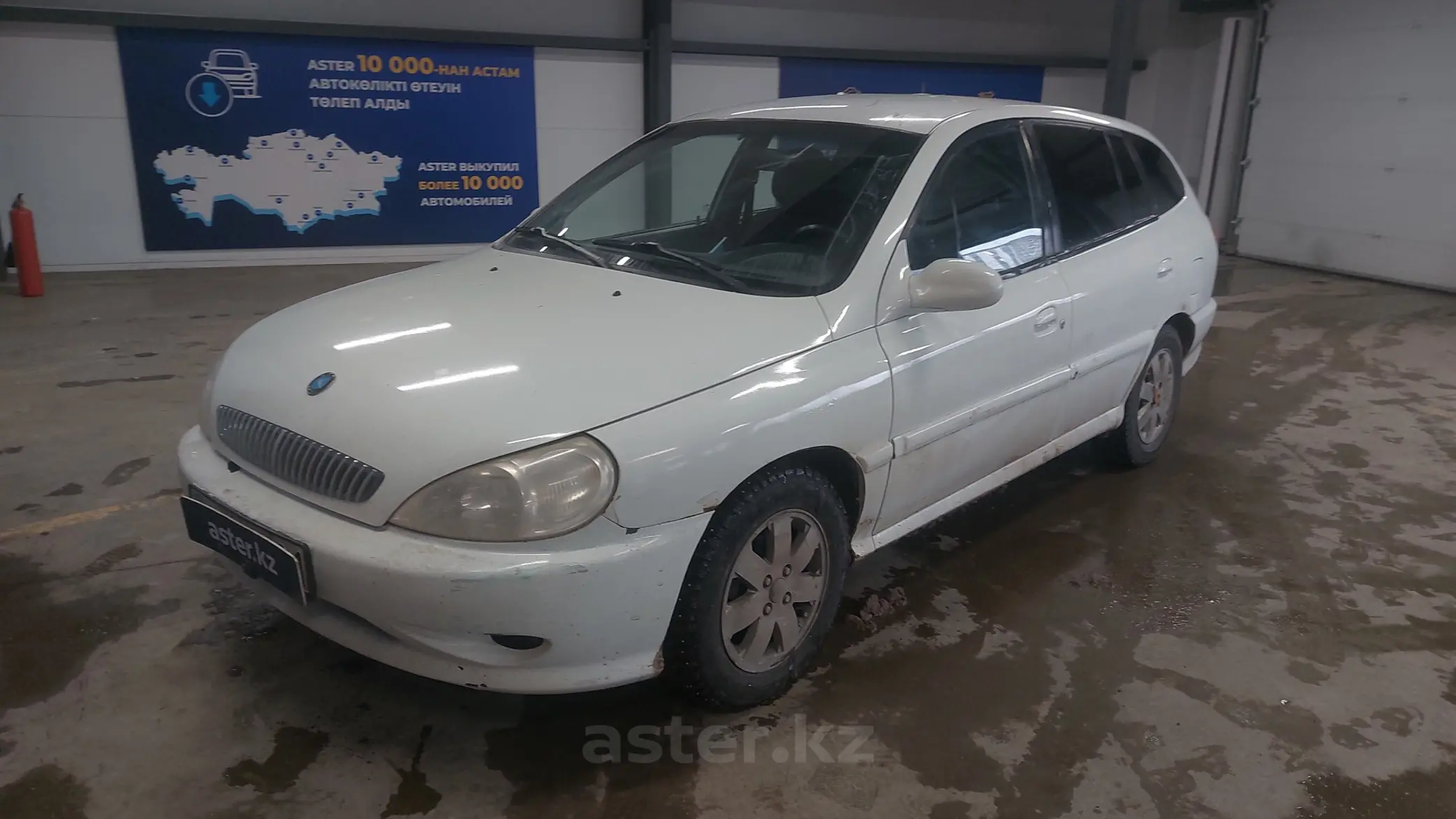 Kia Rio 2000