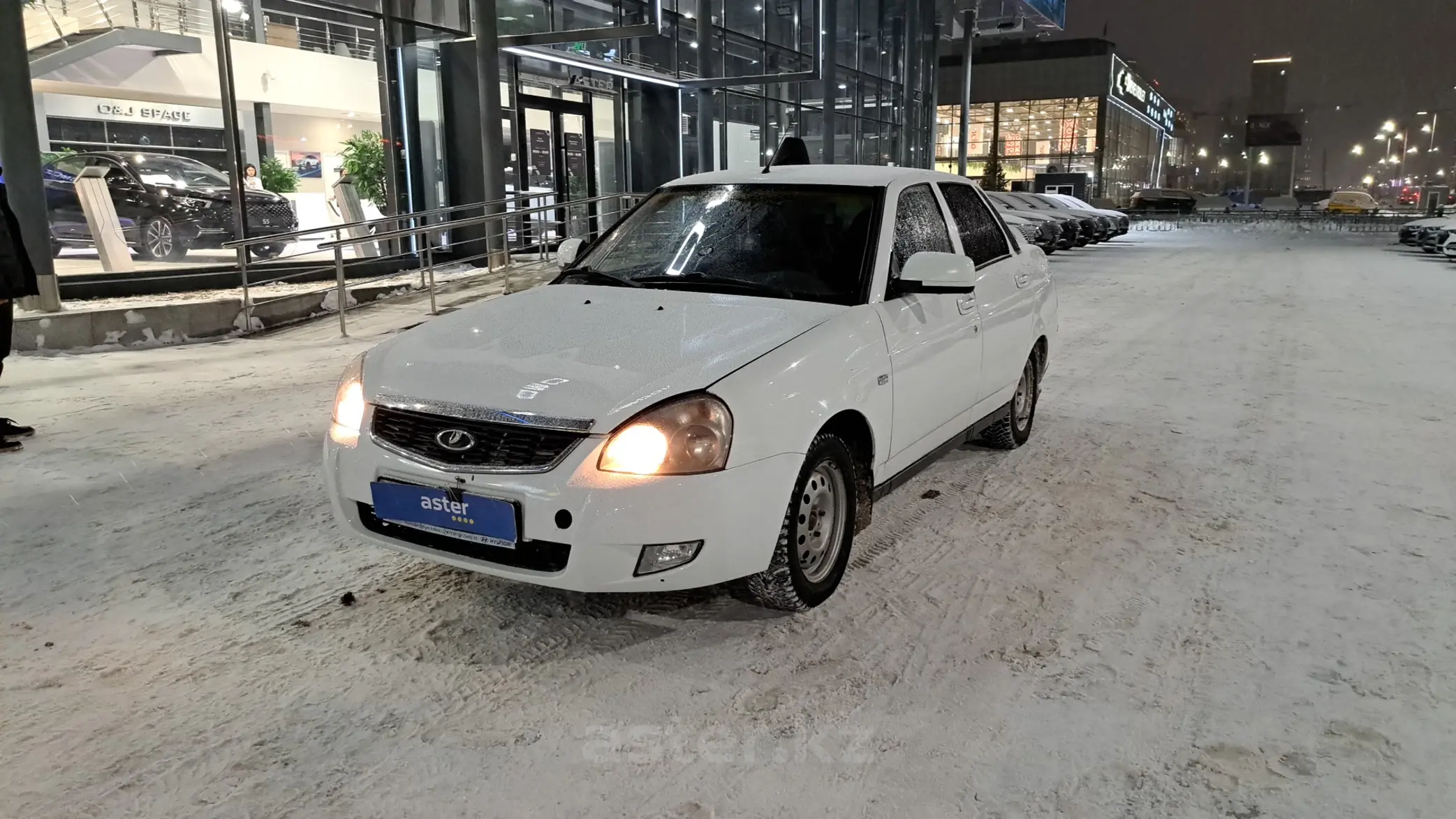 LADA (ВАЗ) Priora 2013