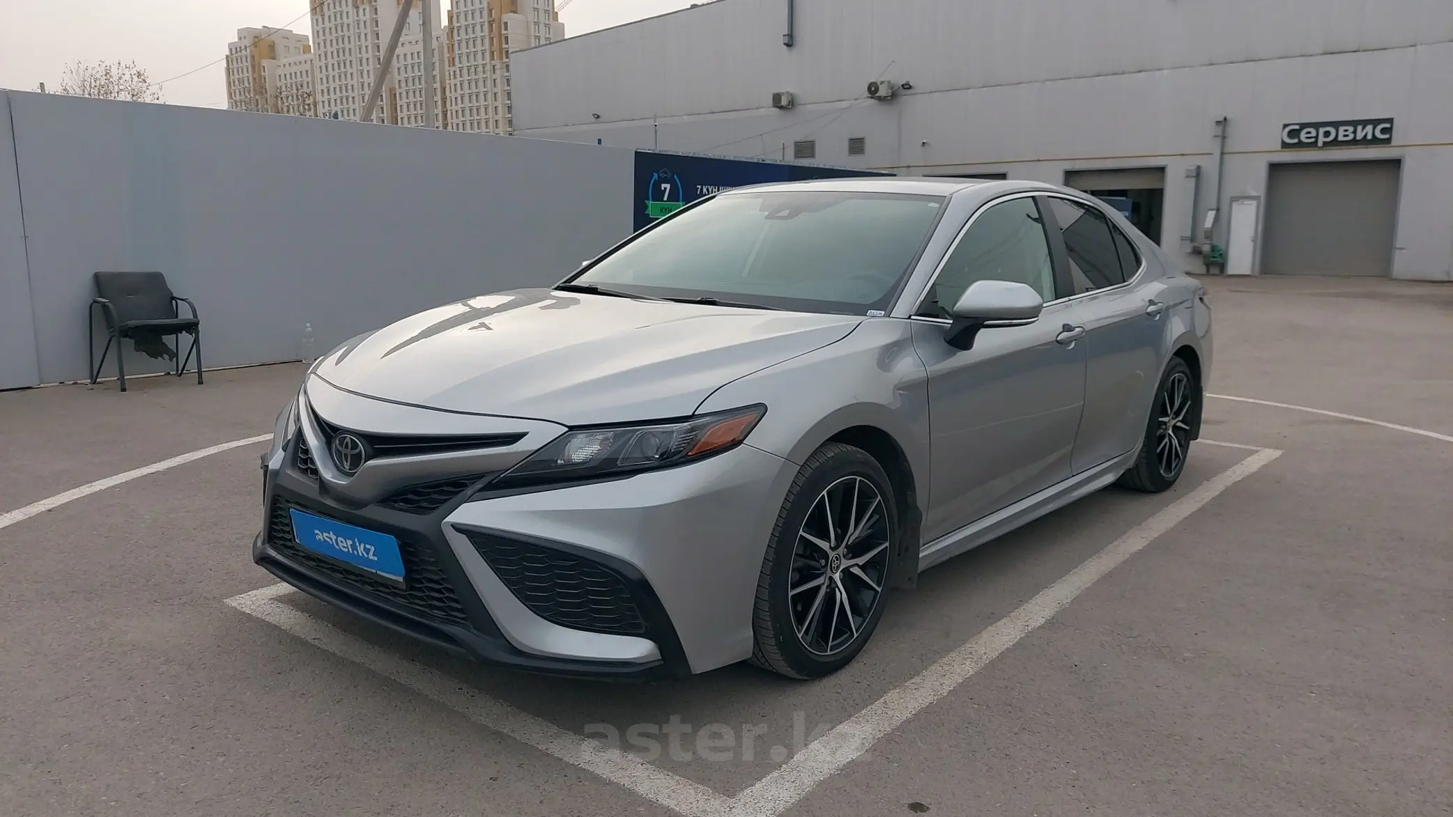 Toyota Camry 2021