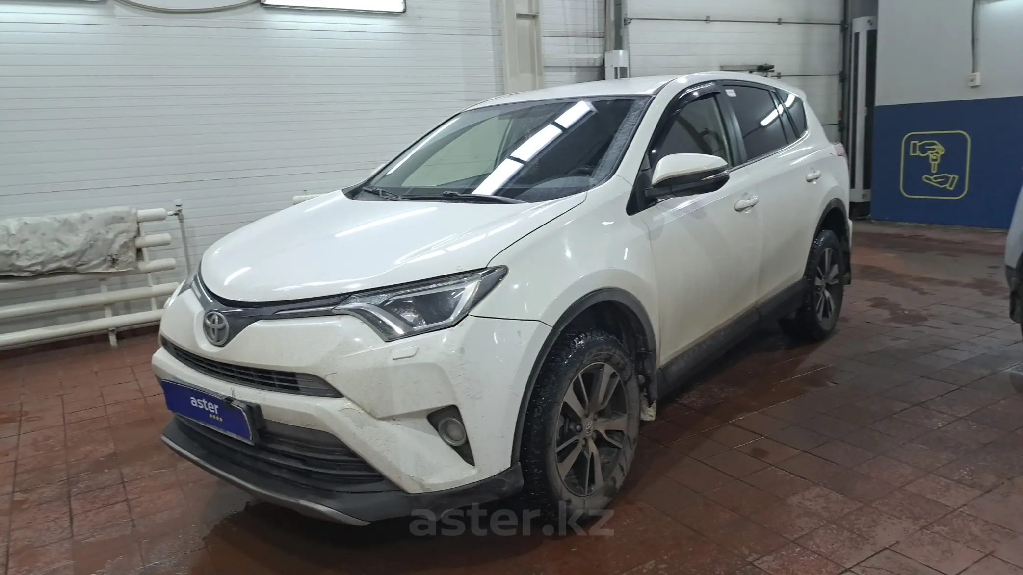 Toyota RAV4 2016