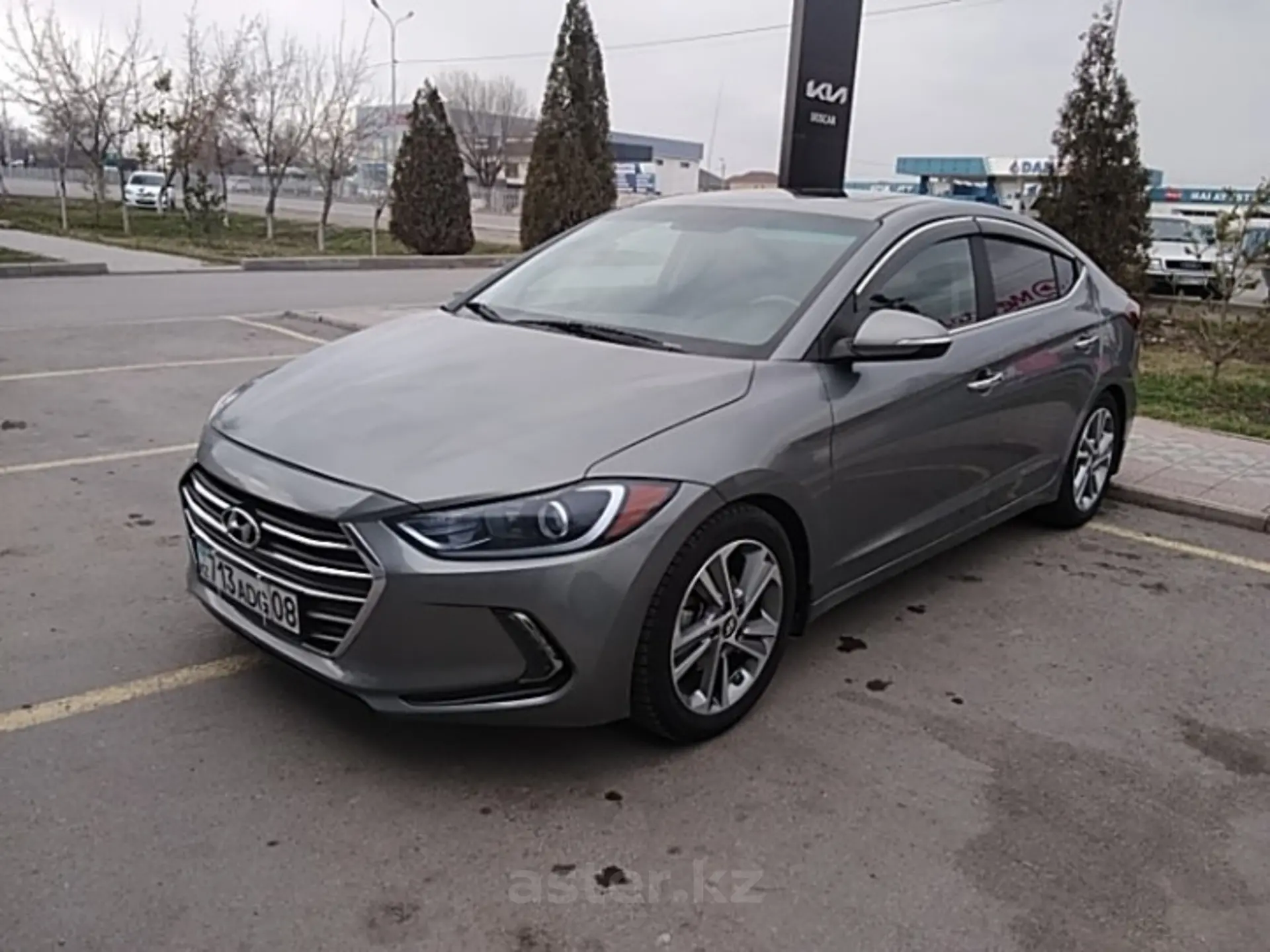 Hyundai Elantra 2019