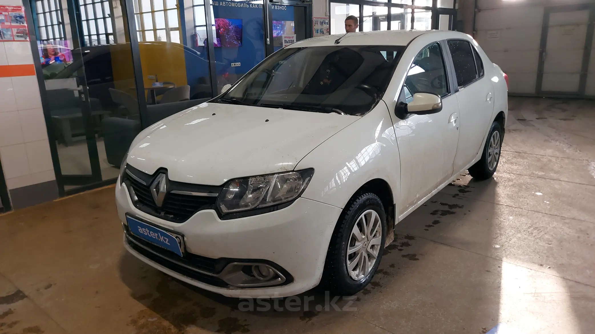 Renault Logan 2015