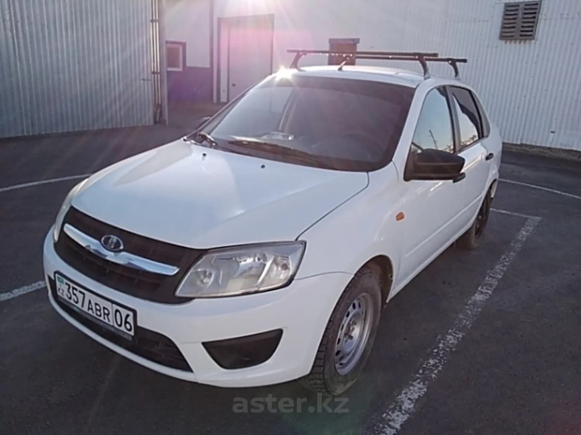 LADA (ВАЗ) Granta 2015