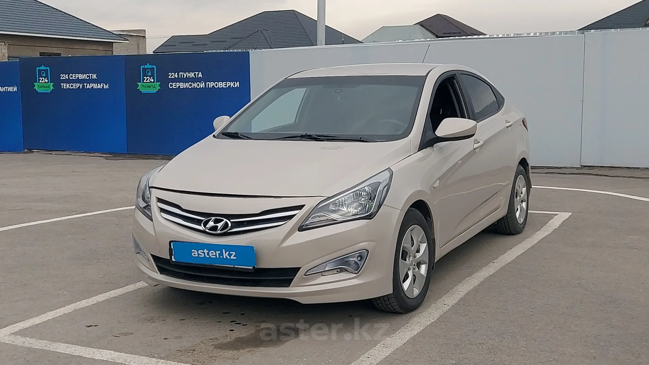 Hyundai Solaris 2015