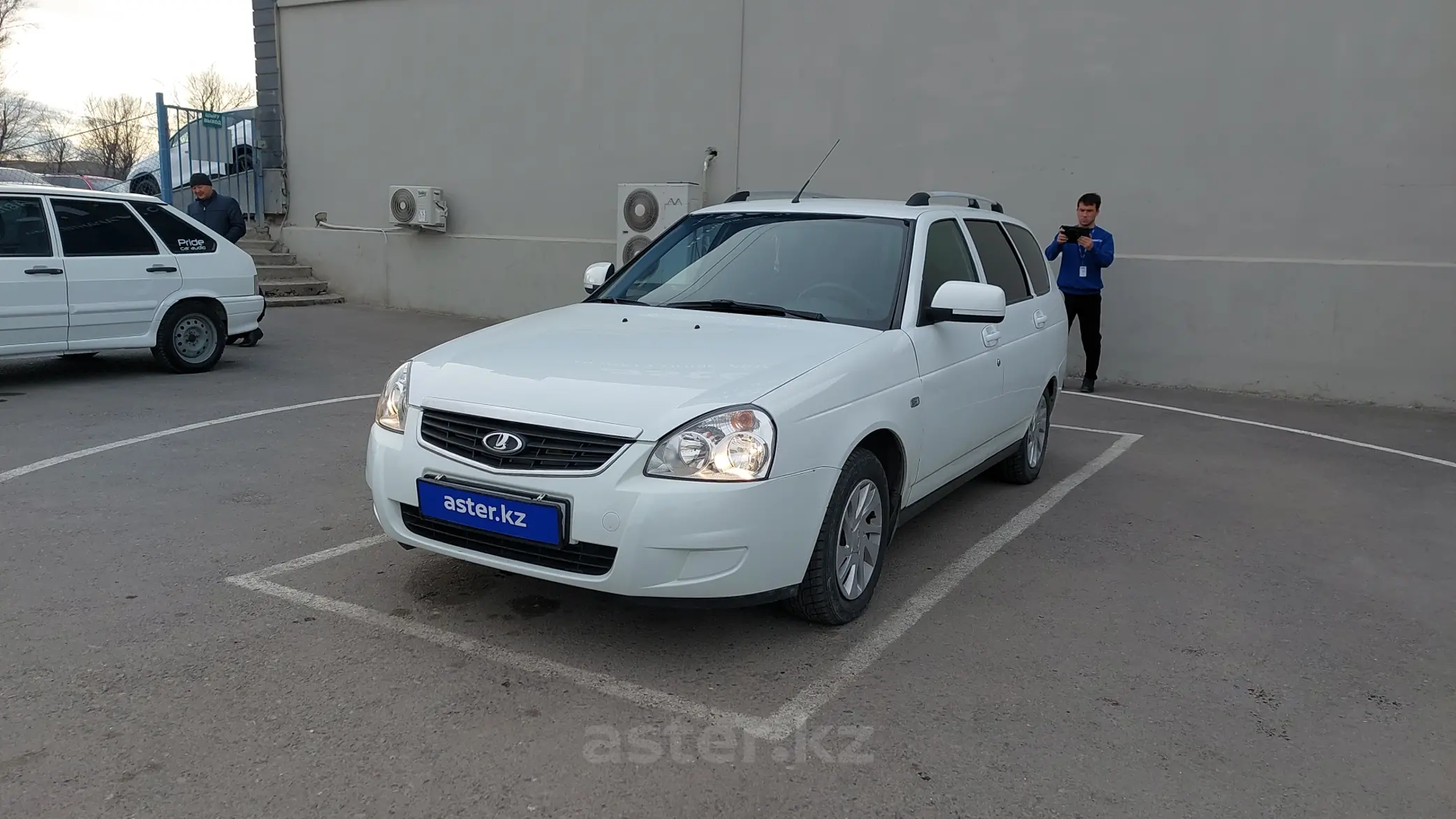 LADA (ВАЗ) Priora 2013