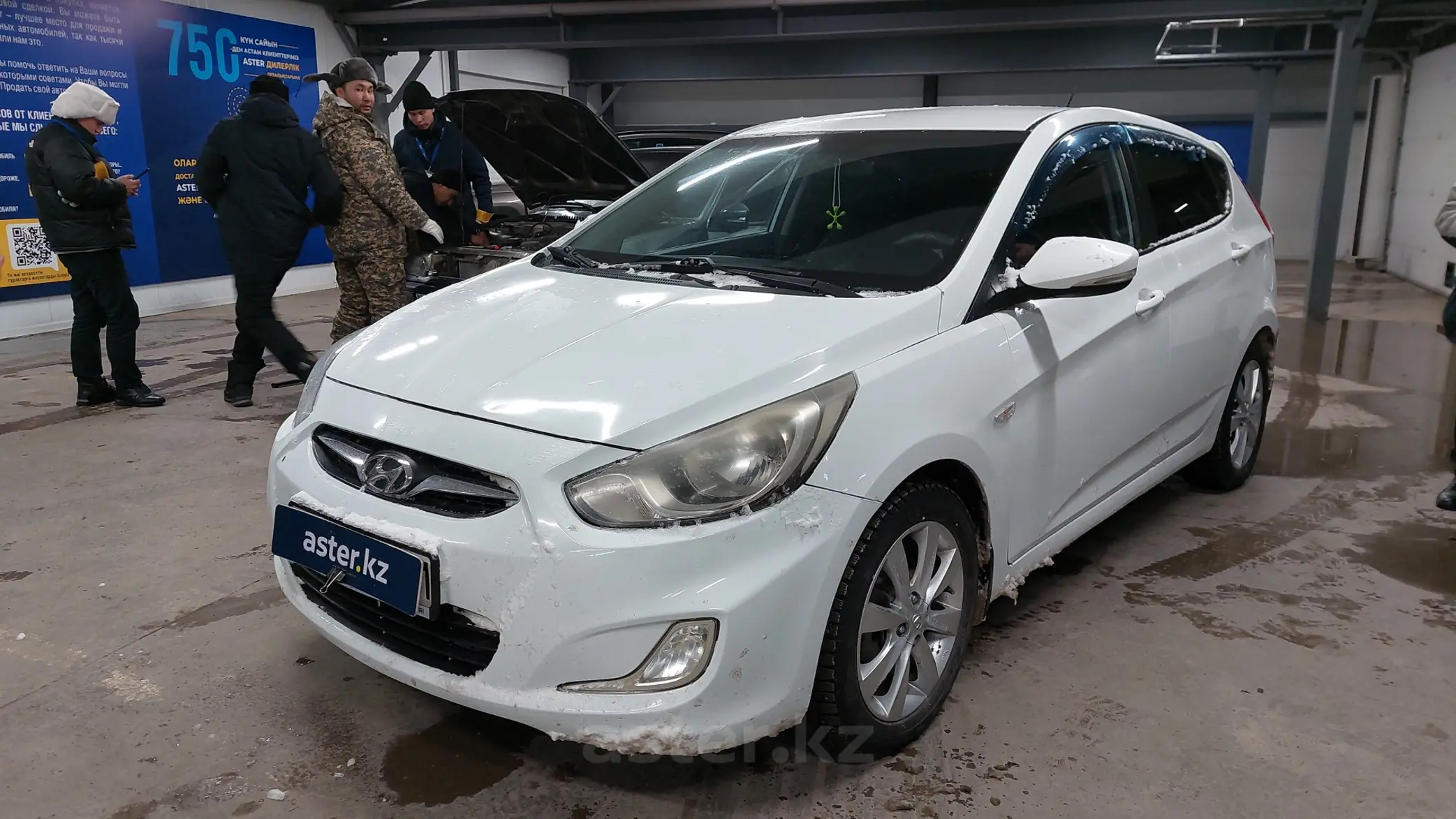 Hyundai Accent 2012