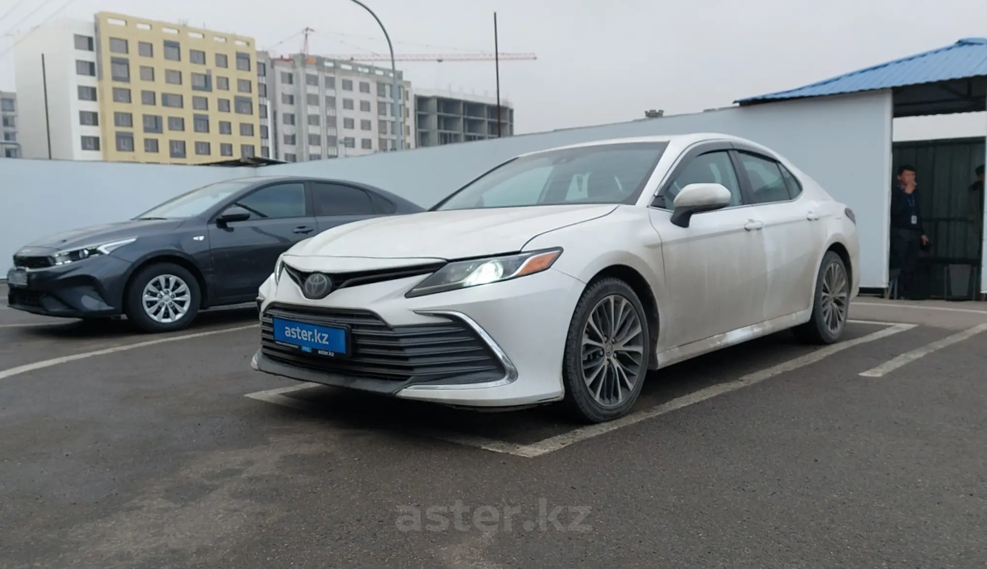 Toyota Camry 2021