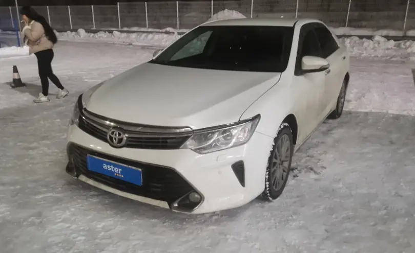 Toyota Camry 2016 года за 12 000 000 тг. в Усть-Каменогорск