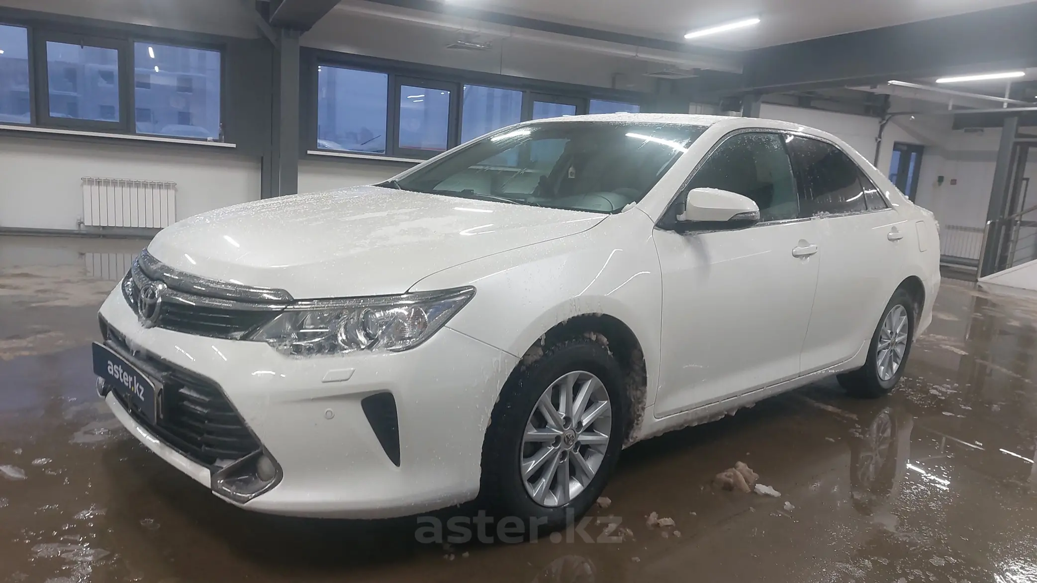 Toyota Camry 2016