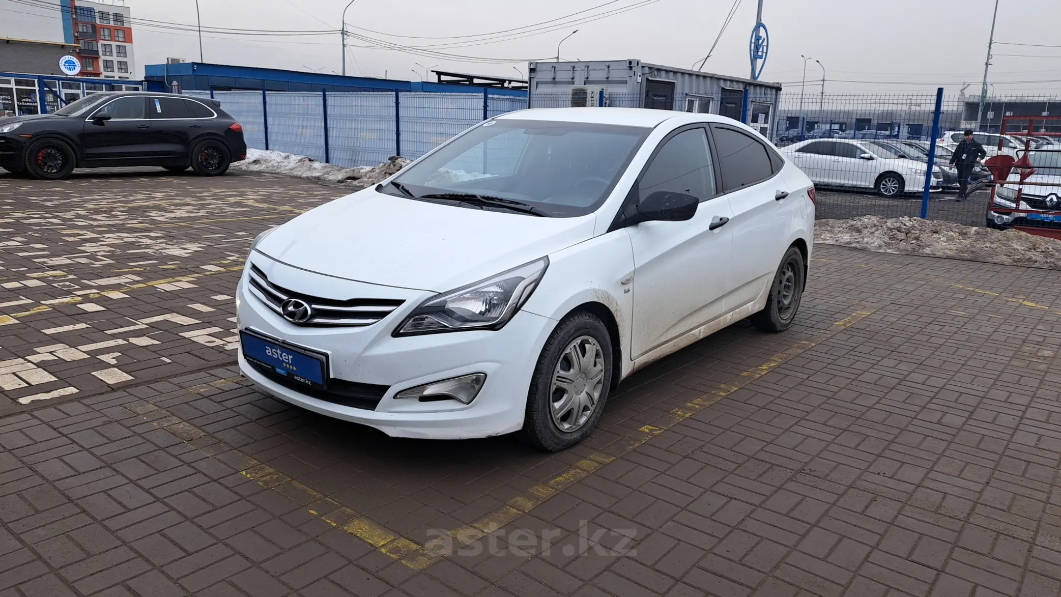 Hyundai Accent 2015