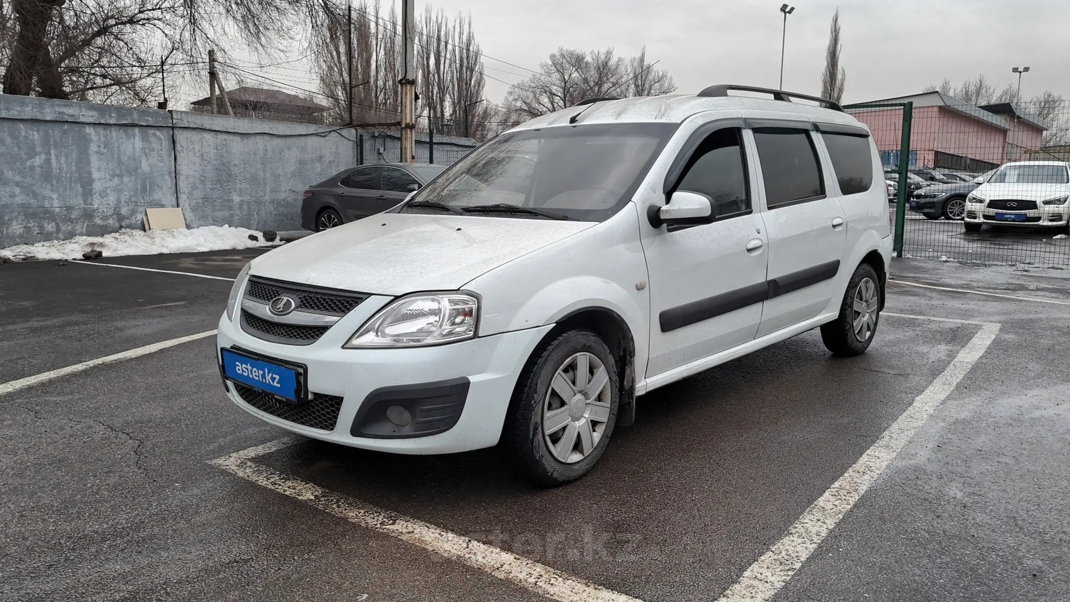 LADA (ВАЗ) Largus 2013