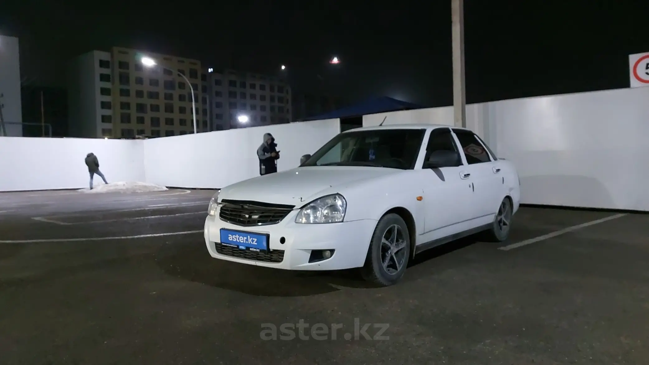 LADA (ВАЗ) Priora 2013