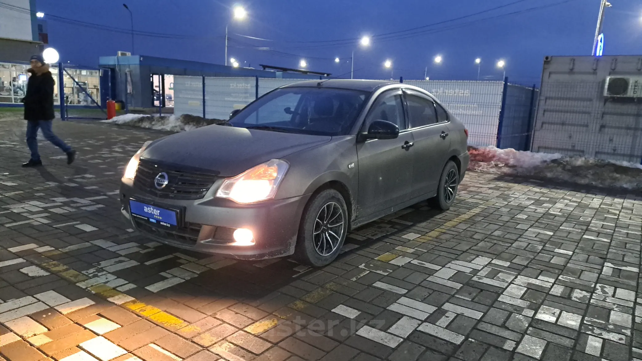 Nissan Almera 2013