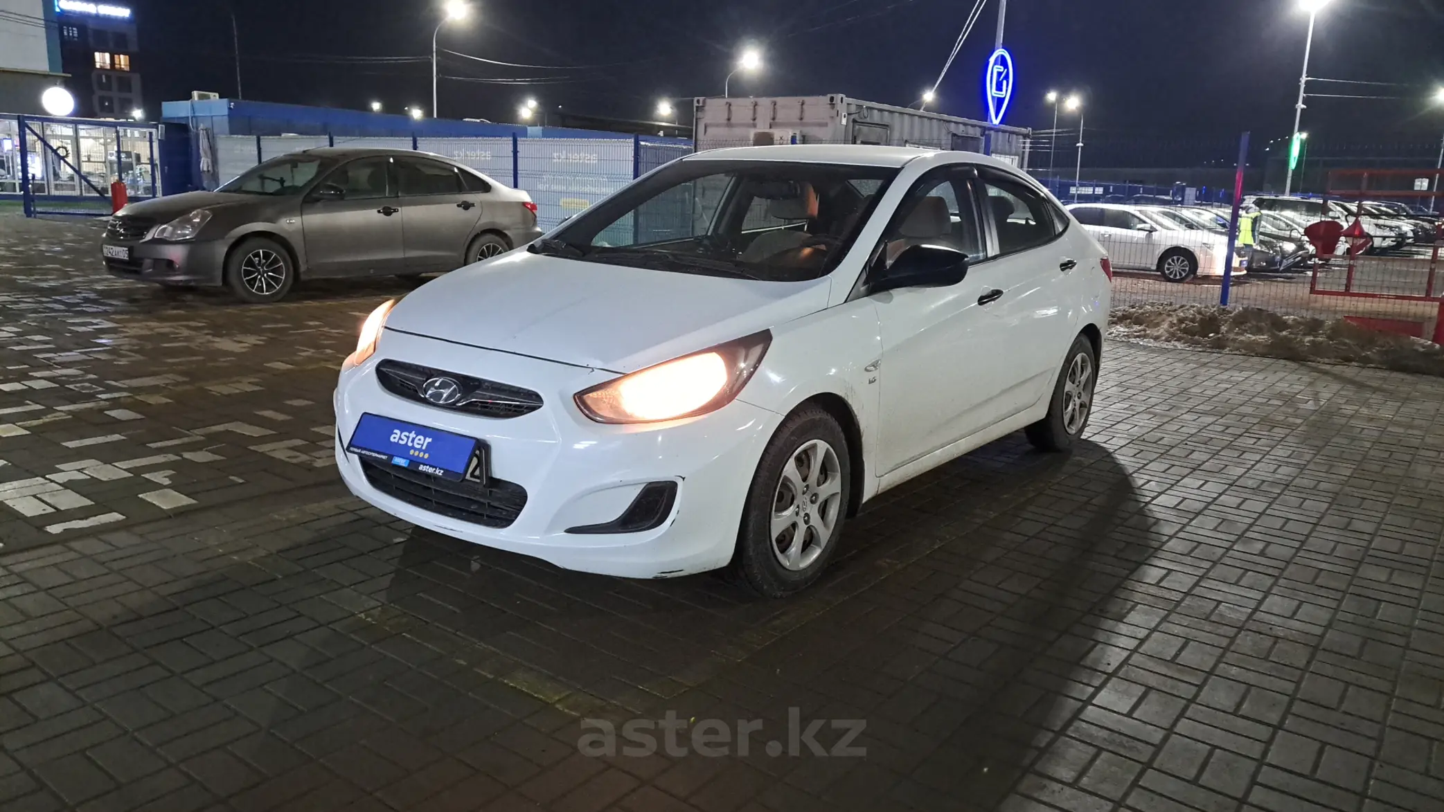 Hyundai Accent 2014