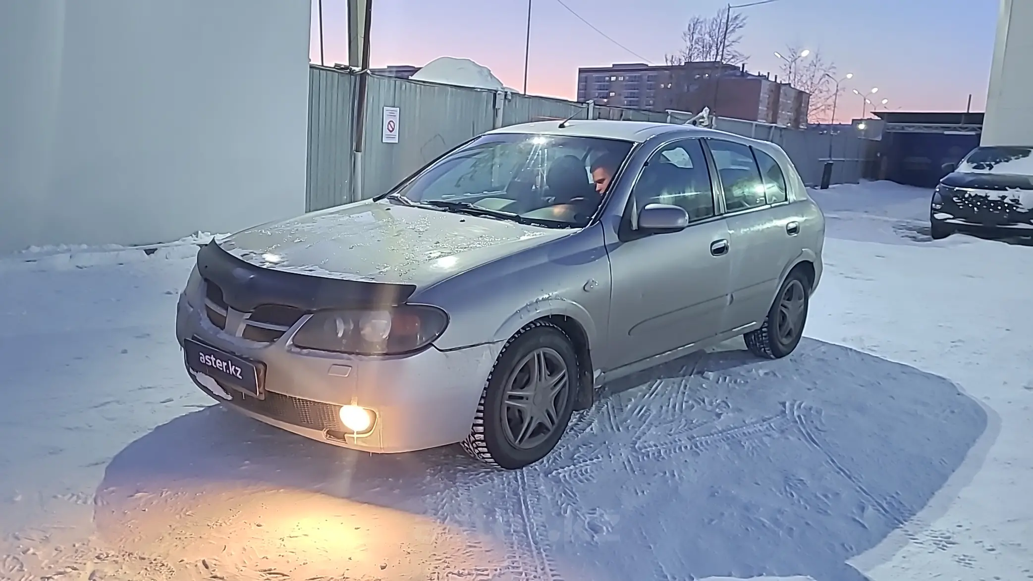 Nissan Almera 2006