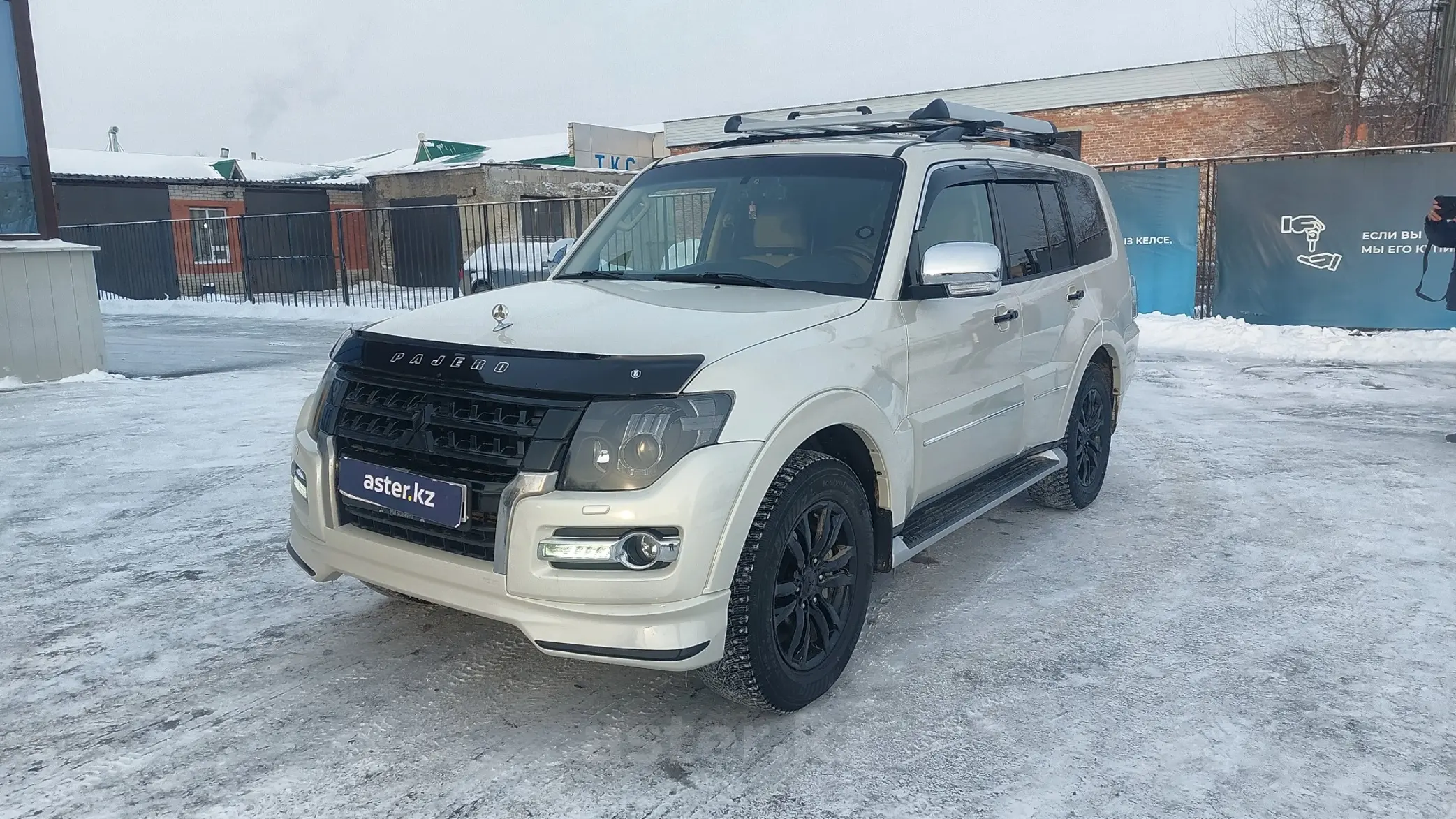 Mitsubishi Pajero 2020